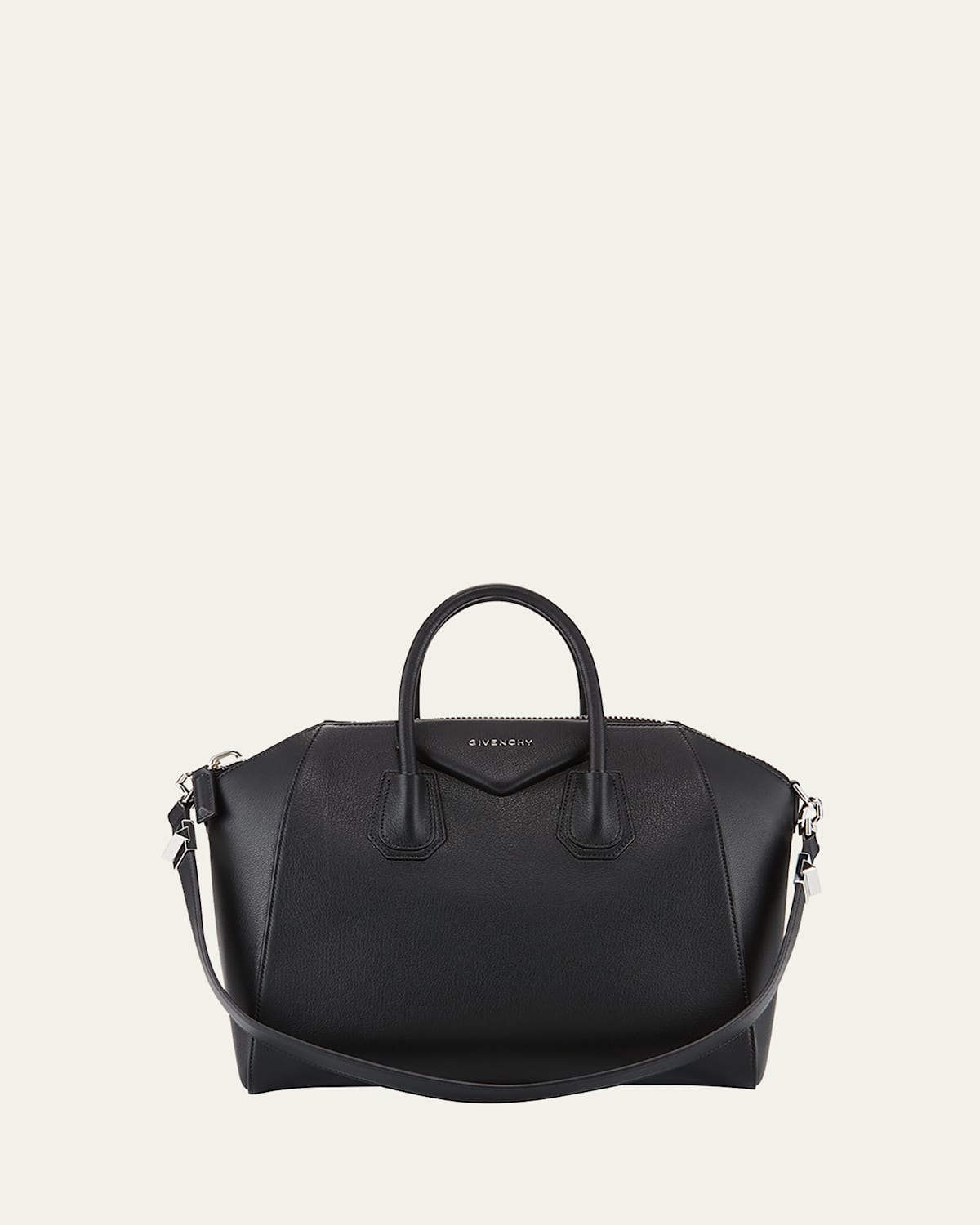 Antigona Medium Top Handle Bag in Grained Leather