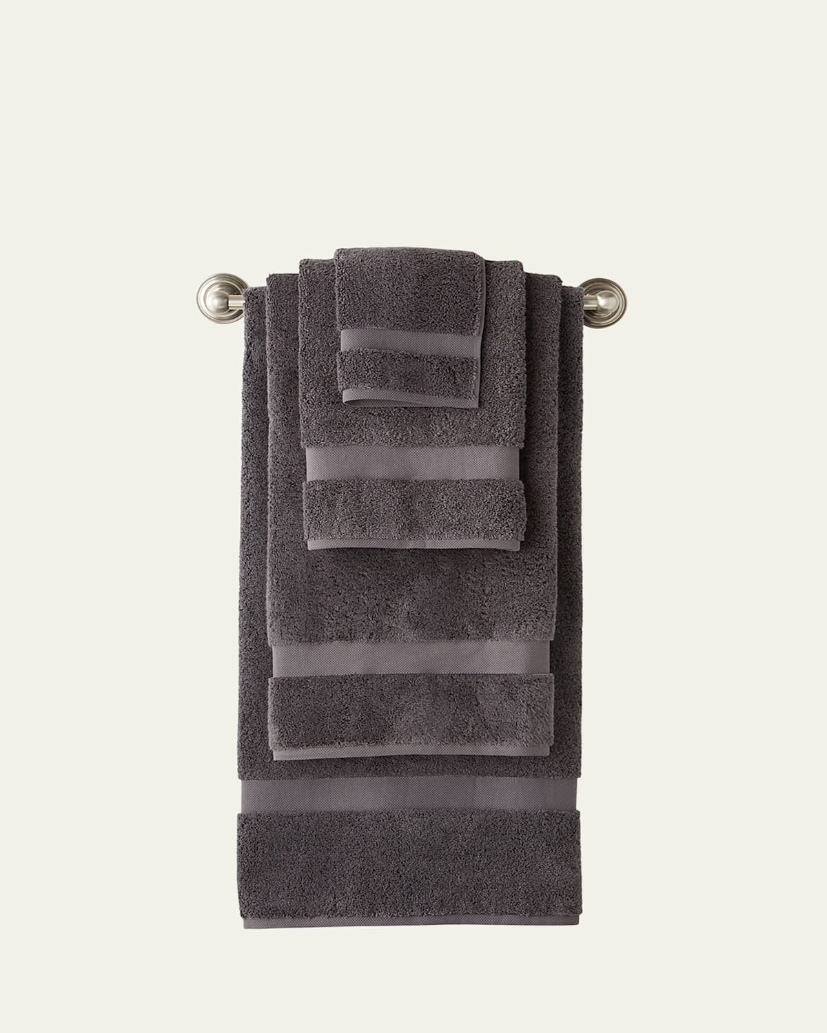 Matouk Lotus Body Sheet In Gray