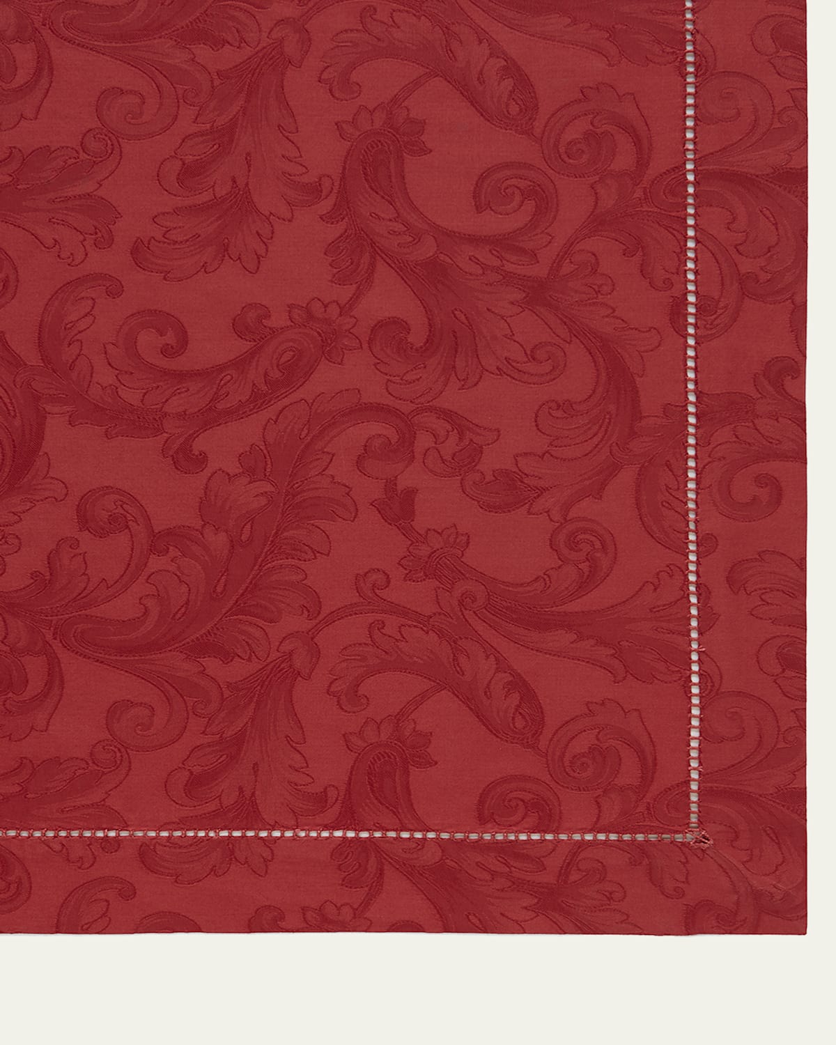 Sferra Acanthus Jacquard Tablecloth 70" X 126" | Thumbnail 3