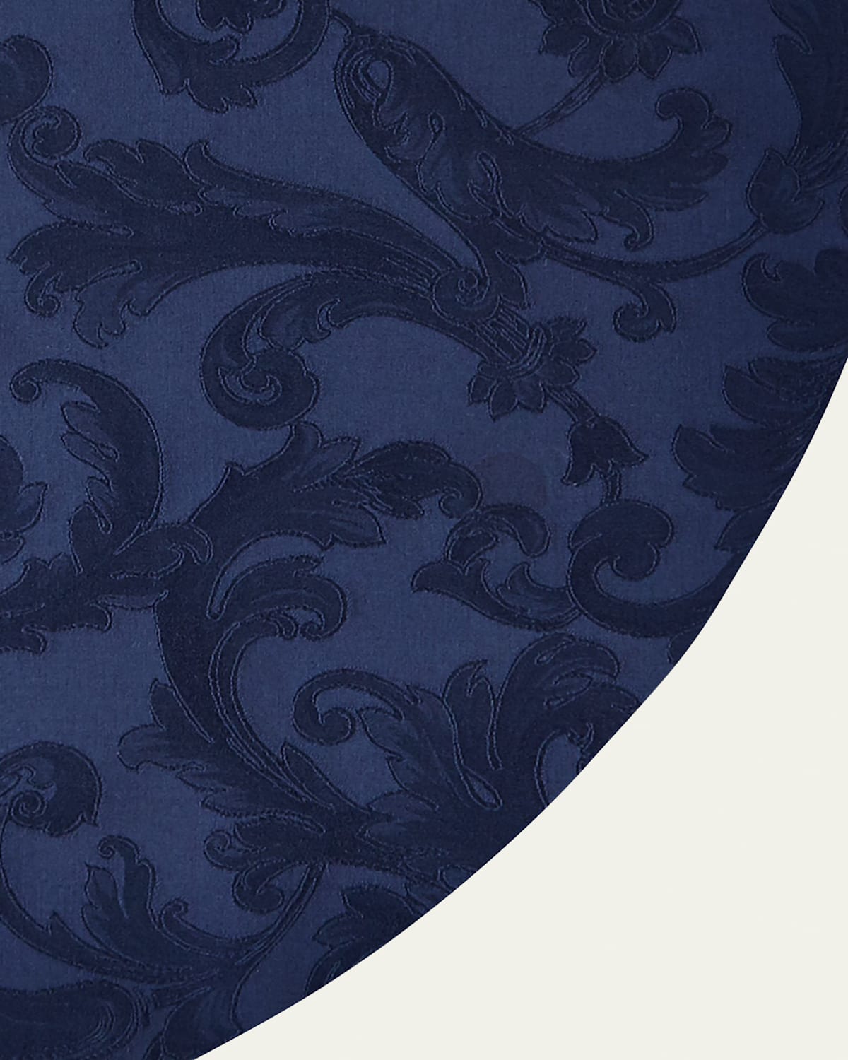 Sferra Acanthus Jacquard Round Tablecloth, 104 "dia In Sapphire