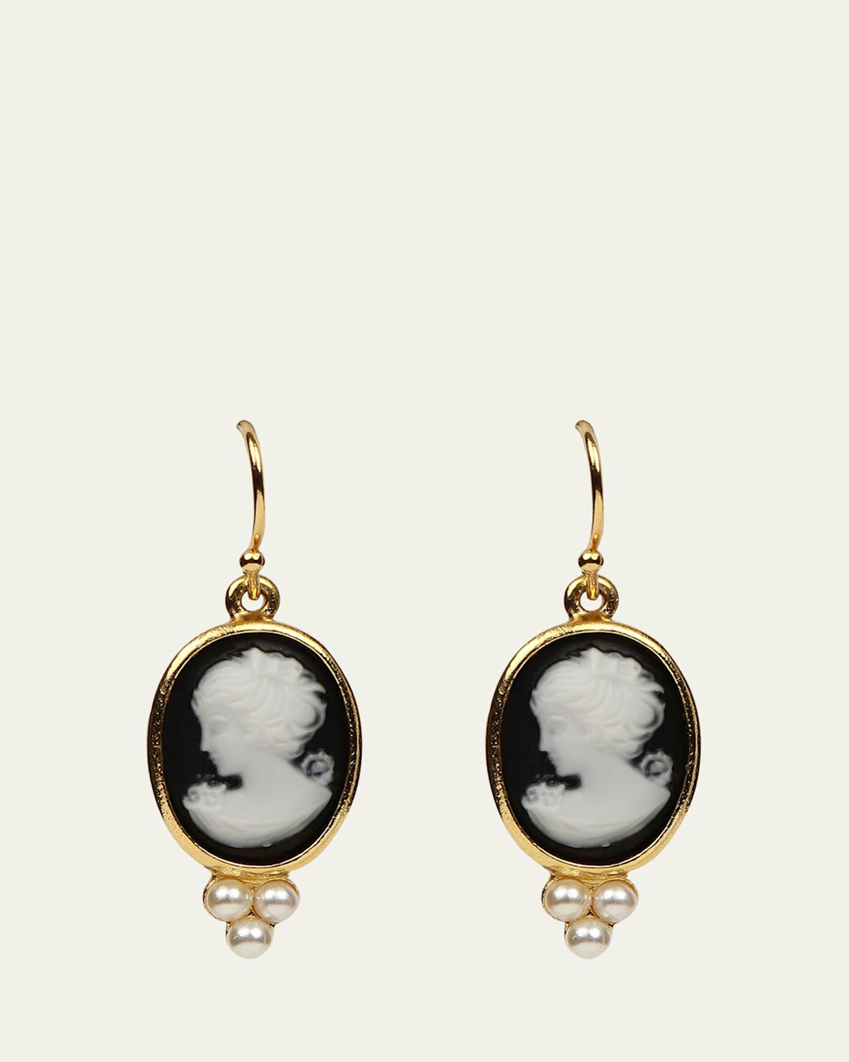 Ben-Amun Cameo Pearly Trio Earrings | Thumbnail 4