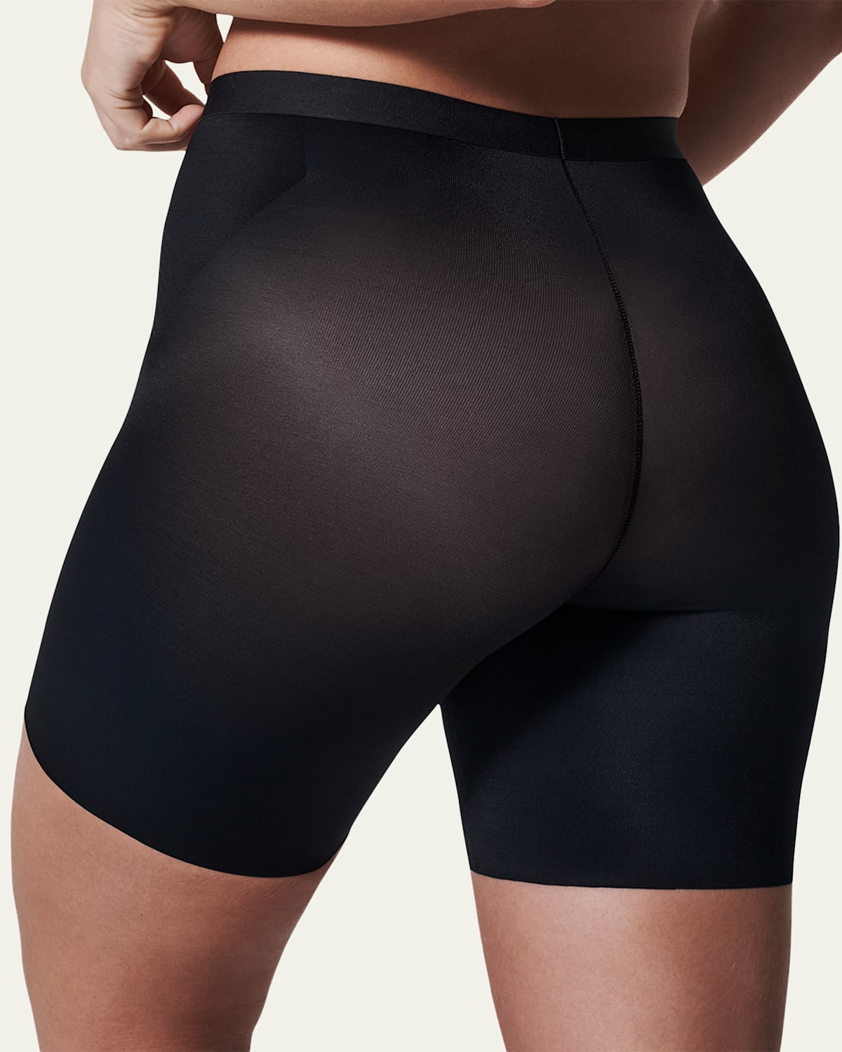 Spanxshape Invisible Mid-Thigh Shorts