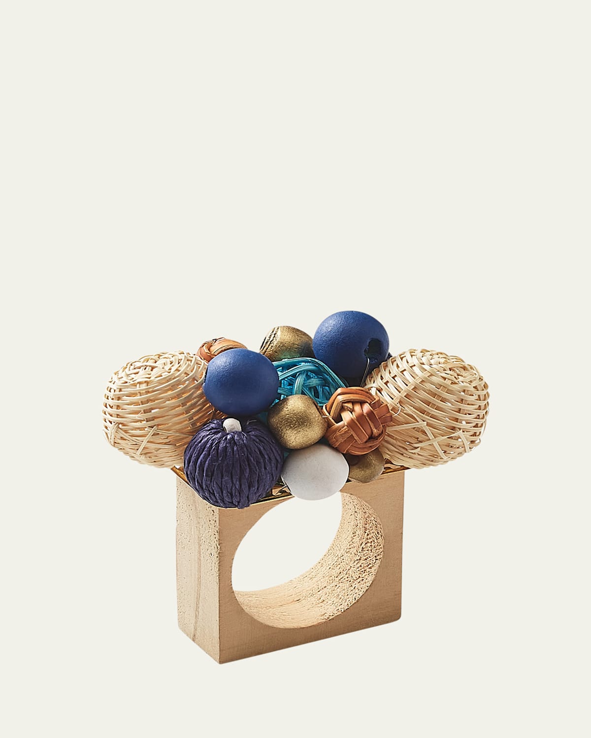 Kim Seybert Java Napkin Ring In Natural/navy/white