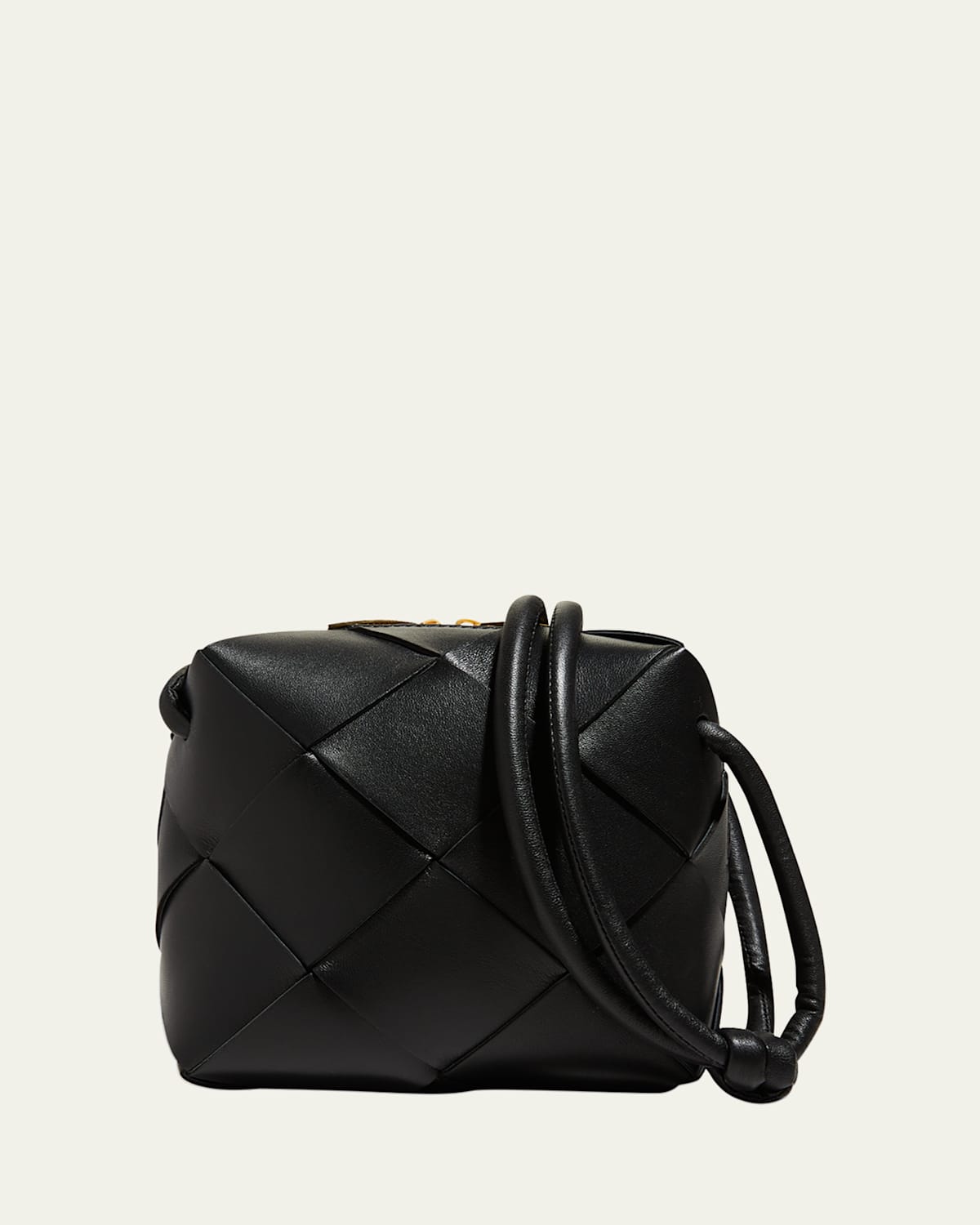 Bottega Veneta Cassette Leather Shoulder Bag In Black