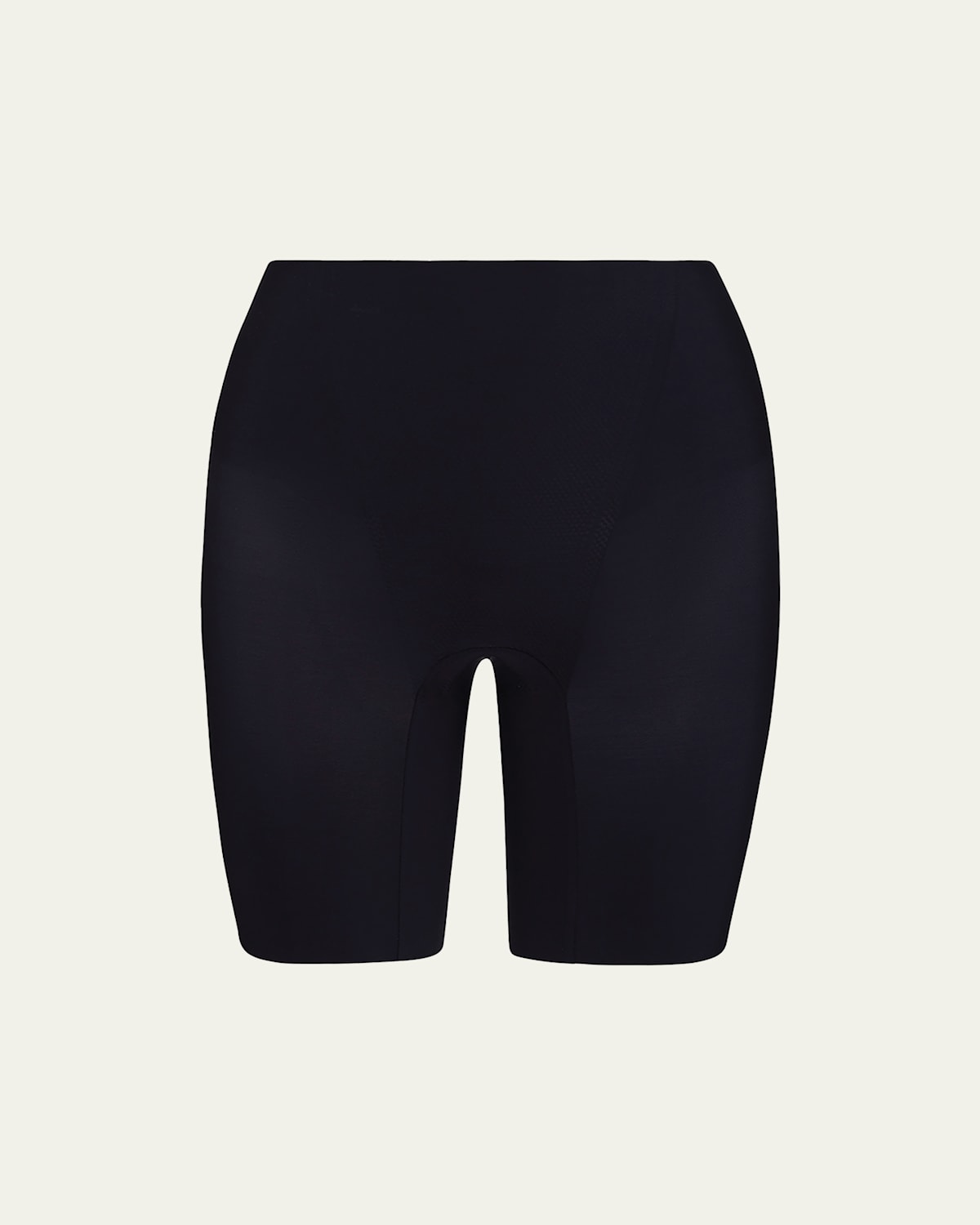 Commando Zone Smoothing Short In Black In Black