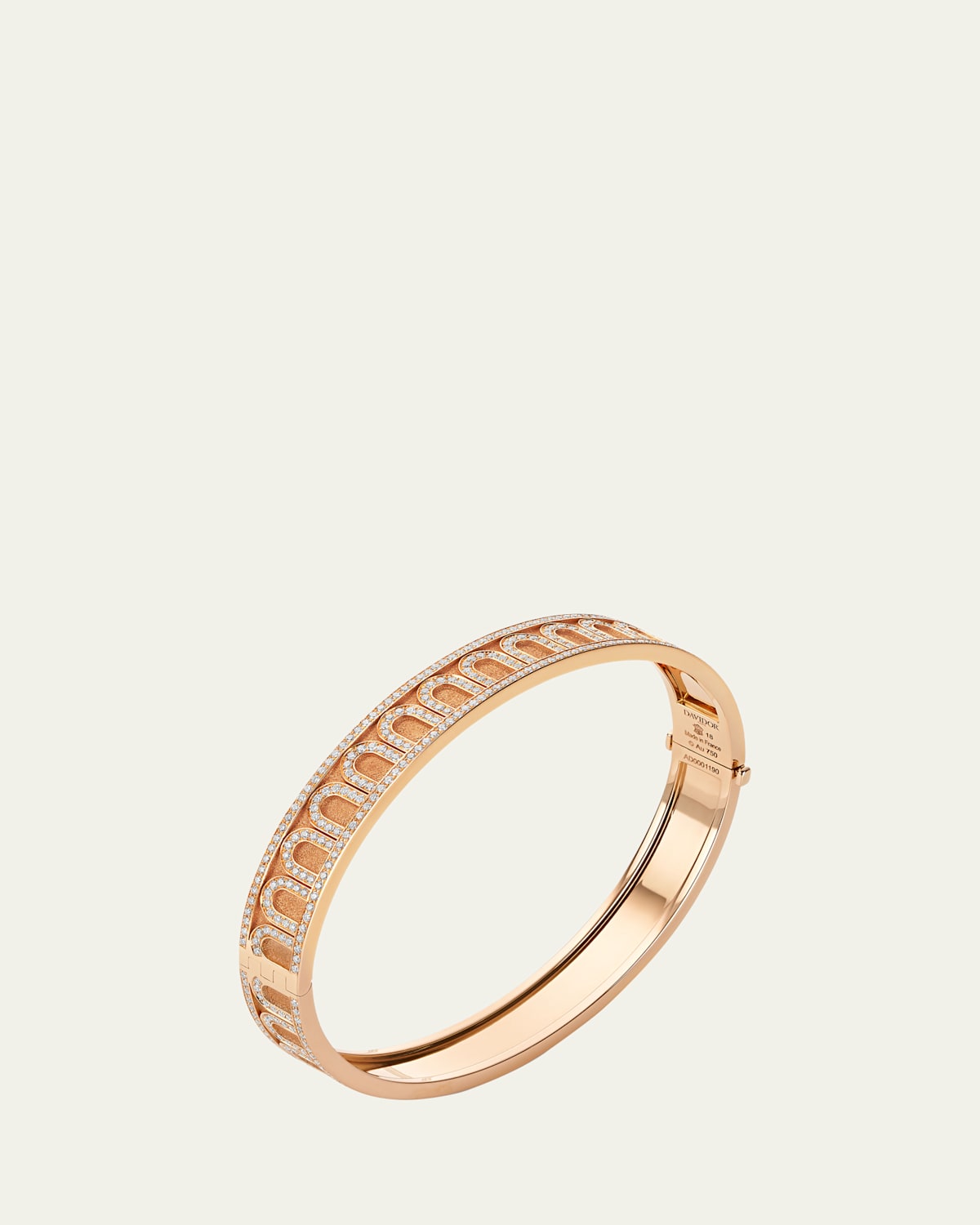 L'Arc de DAVIDOR Bangle MM in 18K Rose Gold with Satin Finish and Palais Diamonds