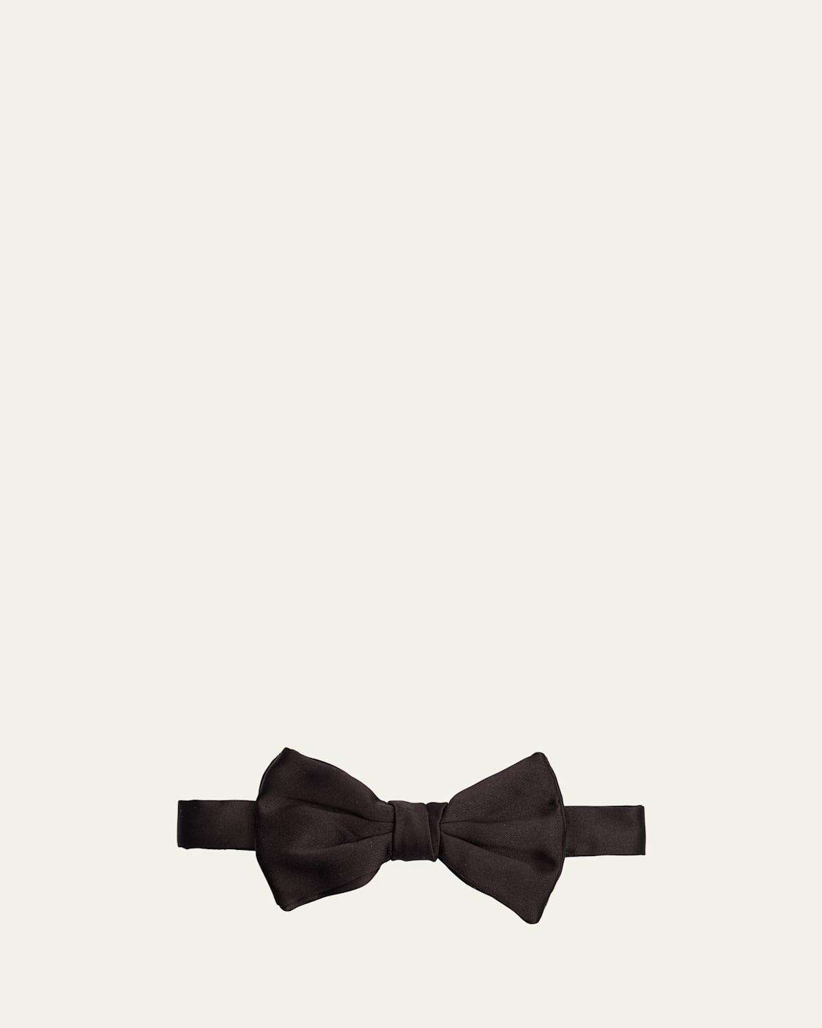 Giorgio Armani Men's Pre-Tied Silk Twill Bow Tie | Thumbnail 4 Giorgio Armani Men's Pre-Tied Silk Twill Bow Tie | Thumbnail 4
