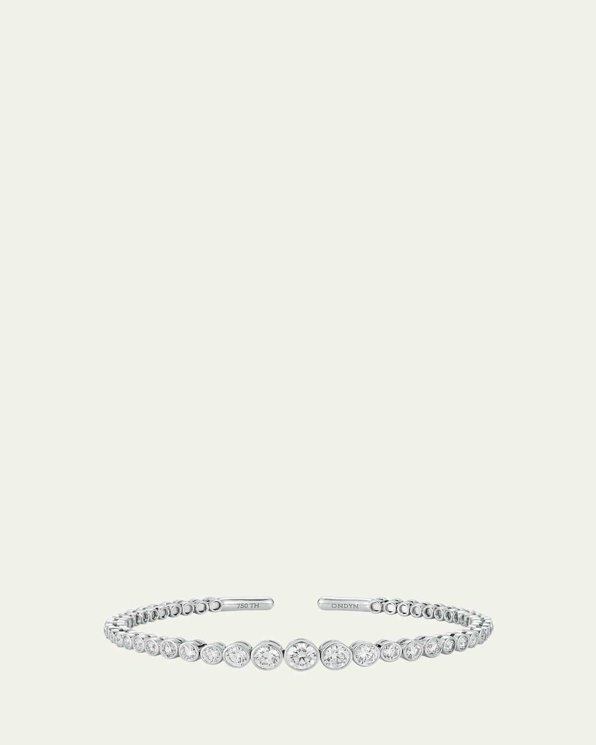 Single Lumiere Bracelet with Diamonds