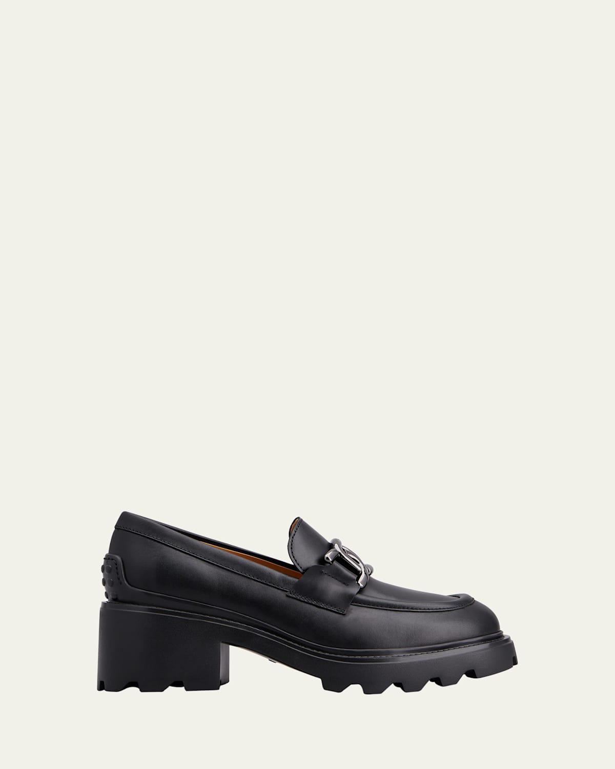 Tod's Semi-shiny Leather Heeled Loafers With Metal Chain Shoes In Black