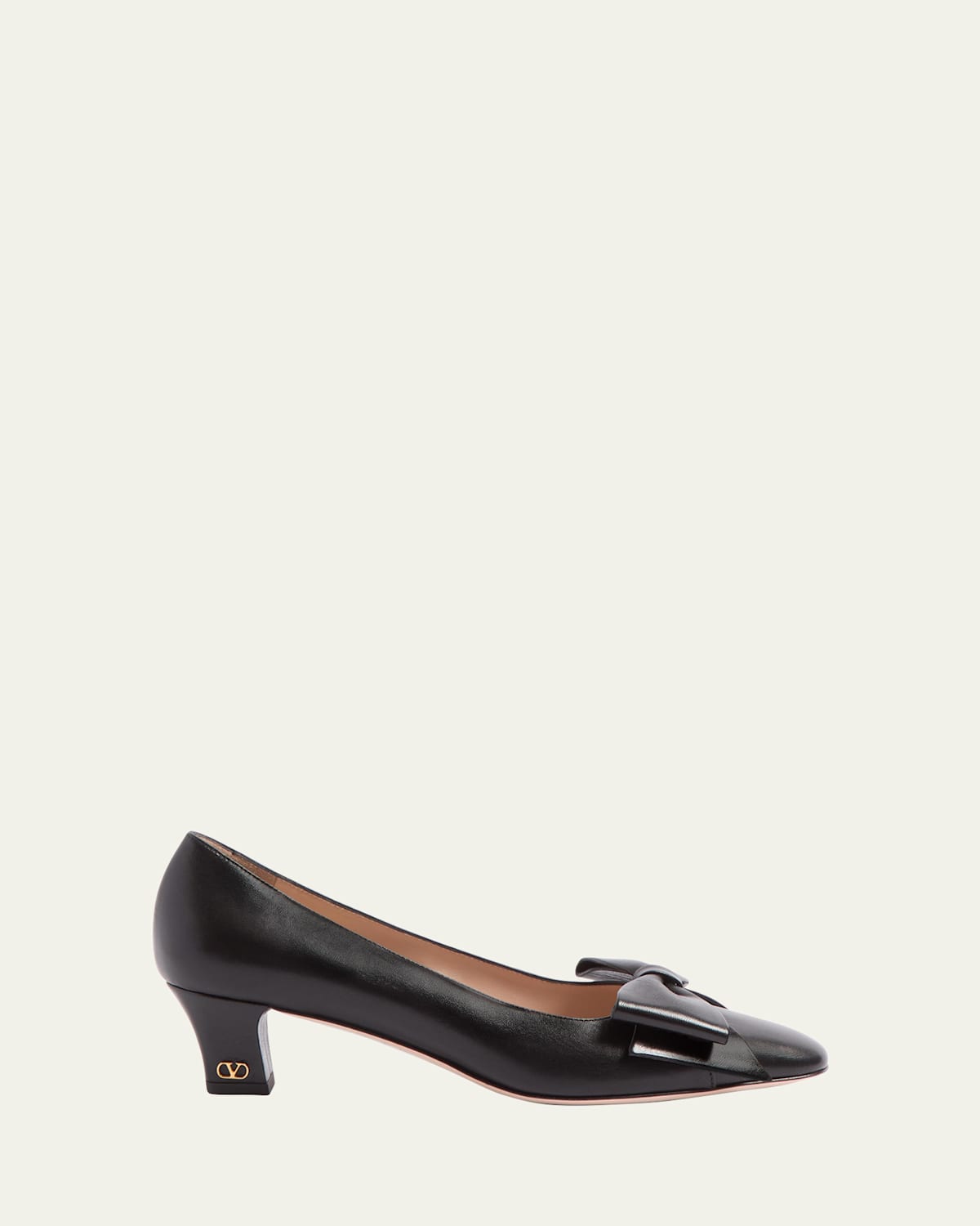 Shop Valentino Bowow Leather Pumps In Nero