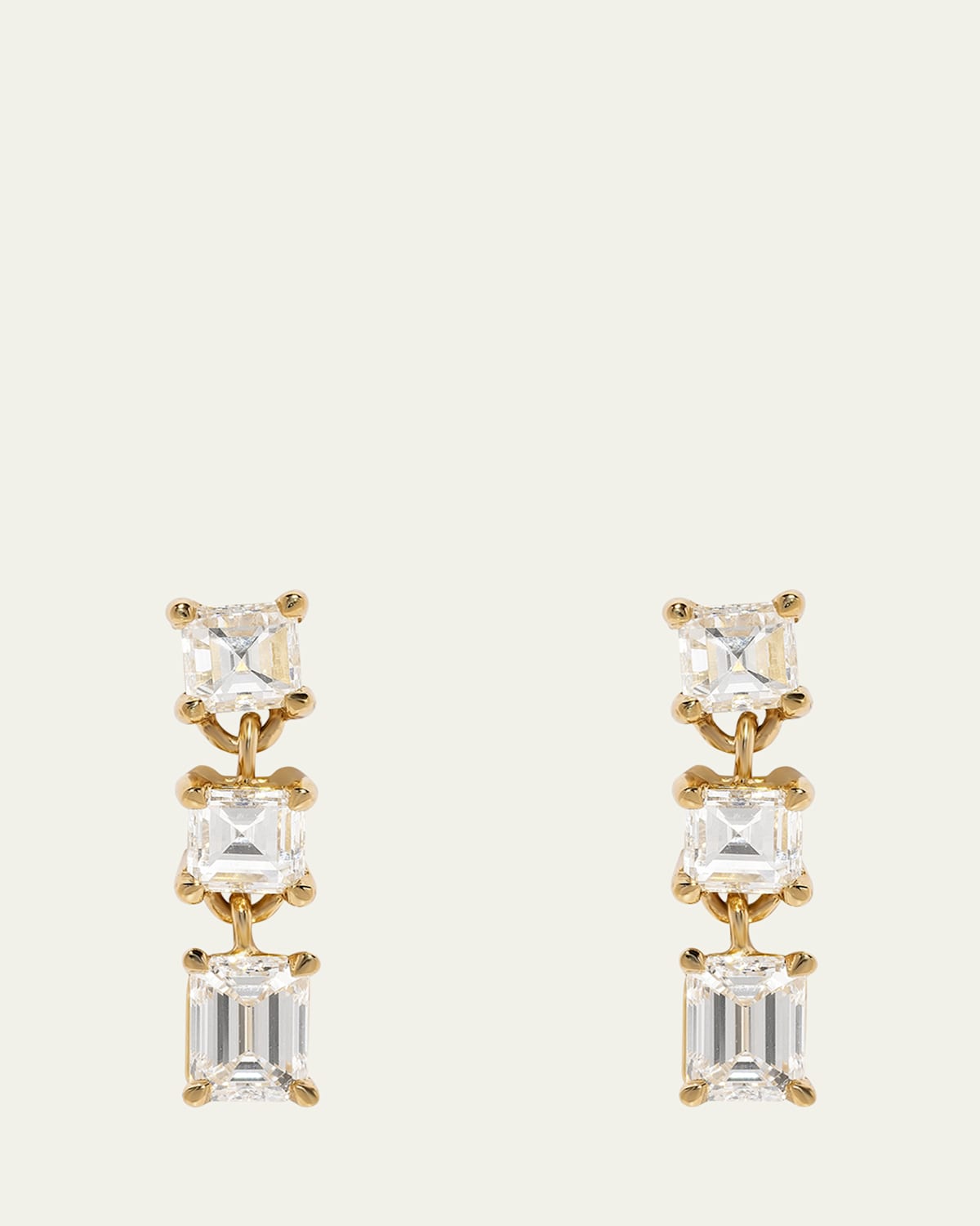 18K Yellow Gold Illusion Carre Diamond Earrings