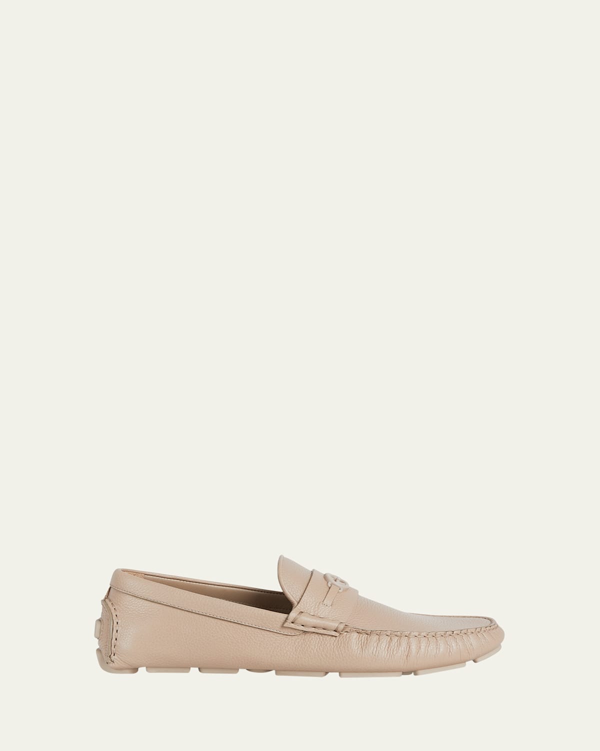 Gucci Men's Havel Interlocking G Leather Drivers In Sand