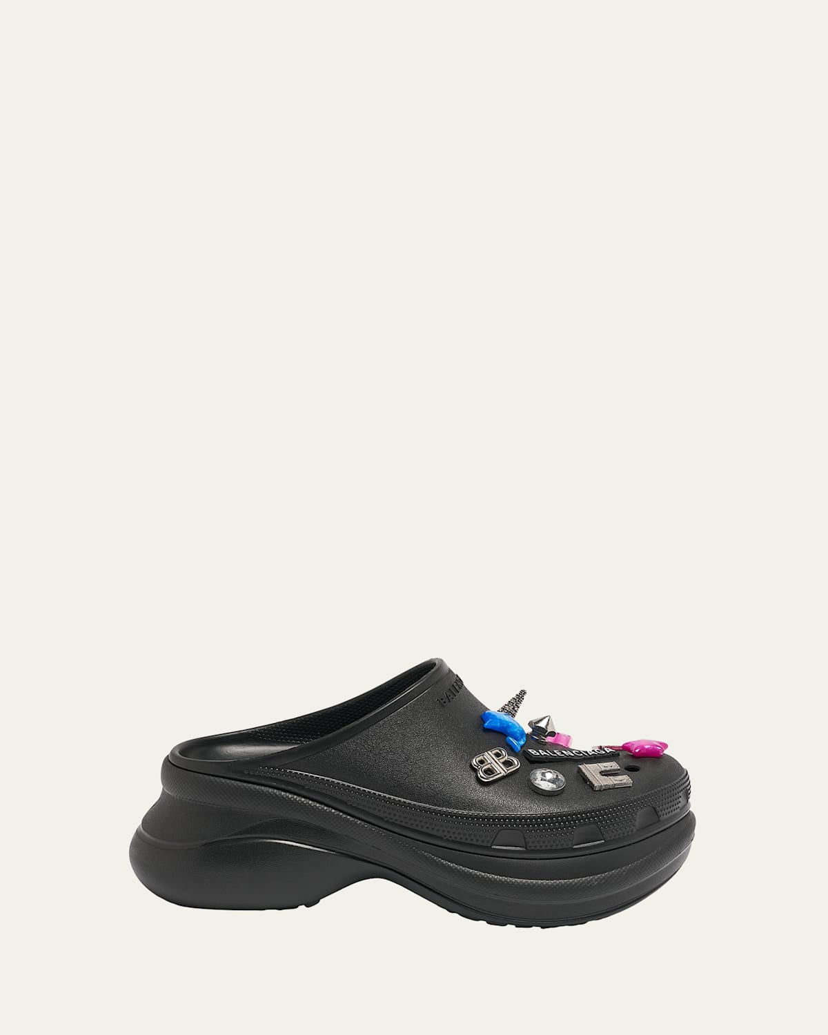 Balenciaga Mule Crocs Con Iconici Charm Jibbitz Rimovibili In Noir
