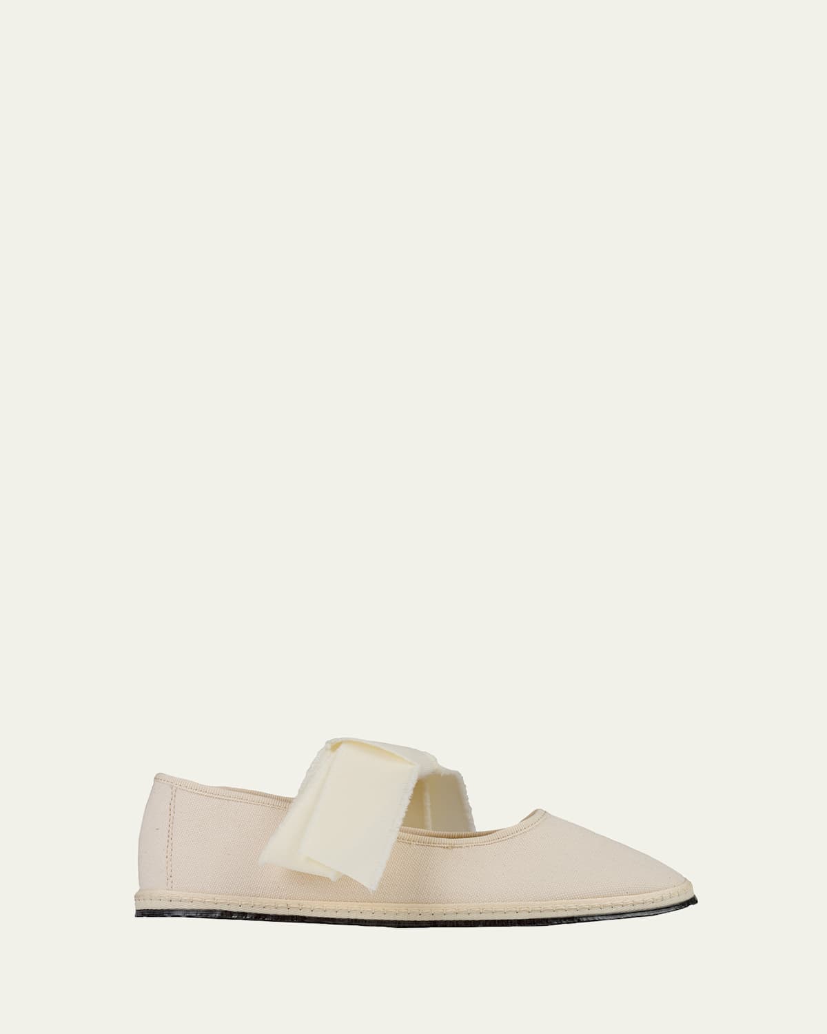 Shop Vibi Venezia Maxi Bow Cotton Grosgrain Ballerina Flats In Ecru