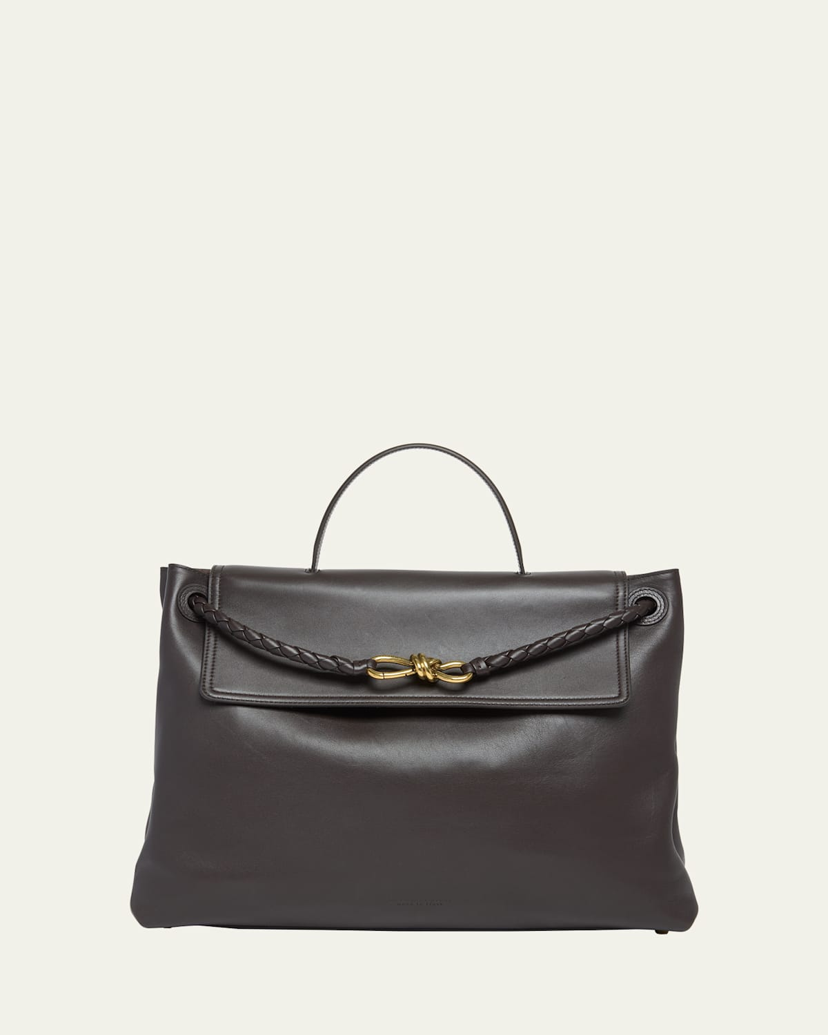 Bottega Veneta Andiamo Large Leather Top-handle Bag In Fondant
