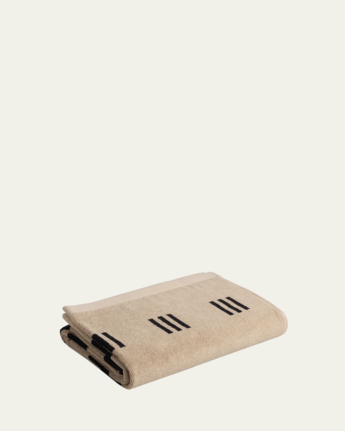 Baina Claremont Bath Towel In Sand Noir
