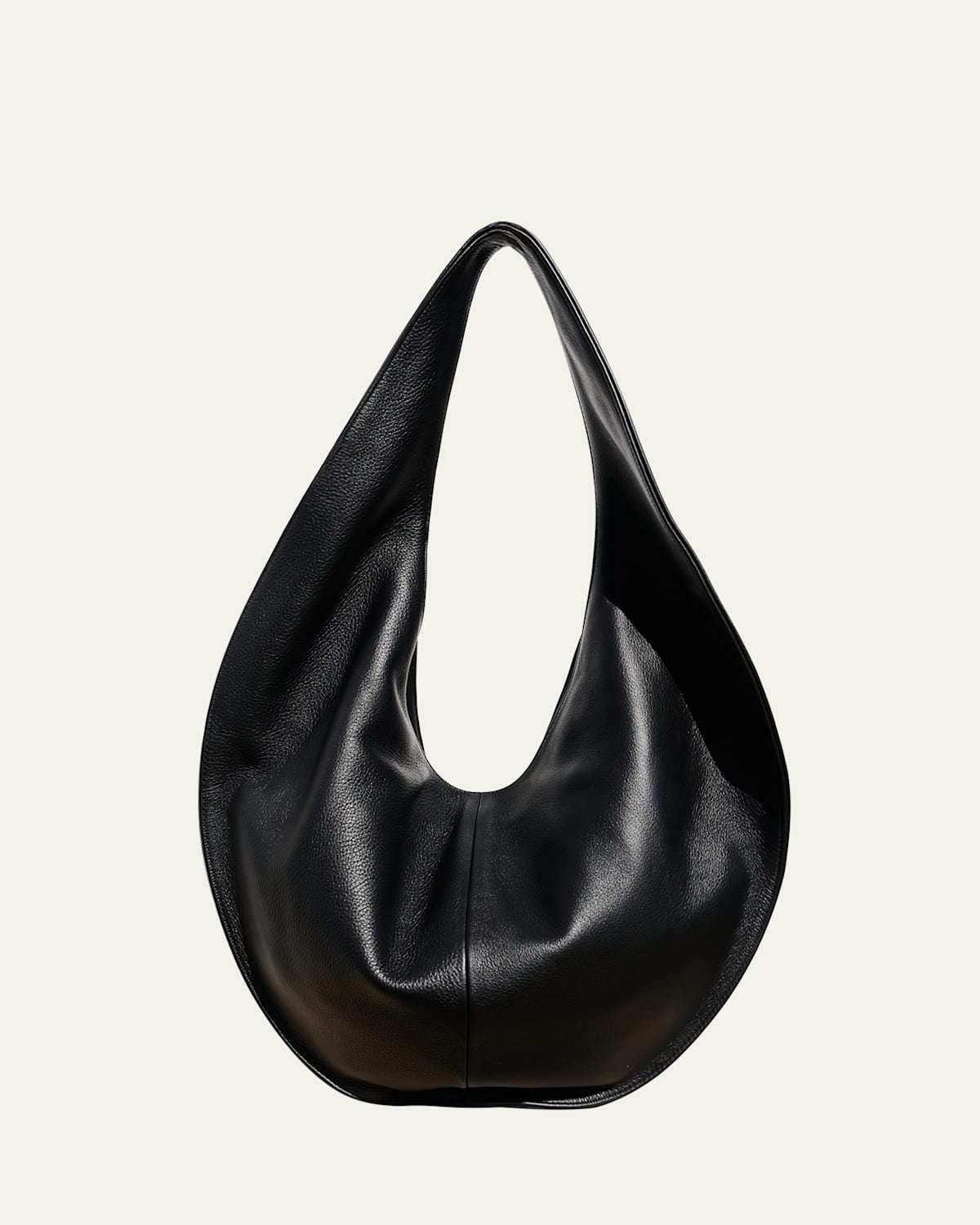 Maeden Market Pebble Leather Tote Bag In Black