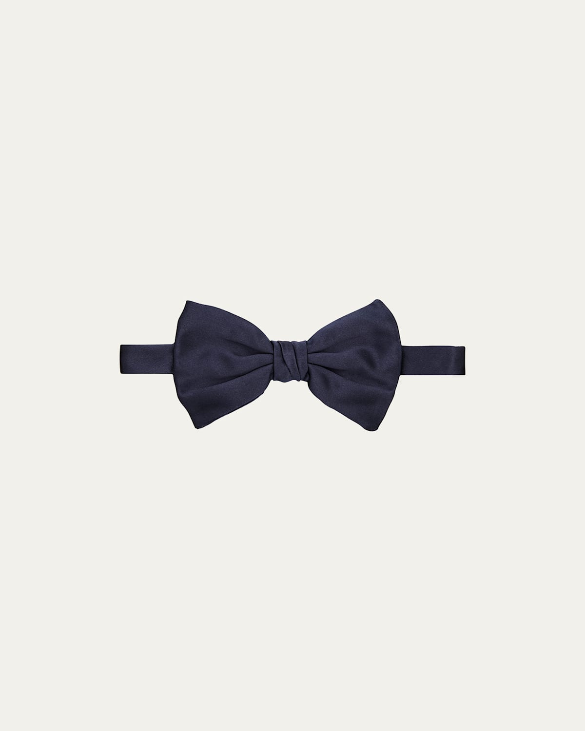 Giorgio Armani Men 's Silk Pre-Tied Bowtie