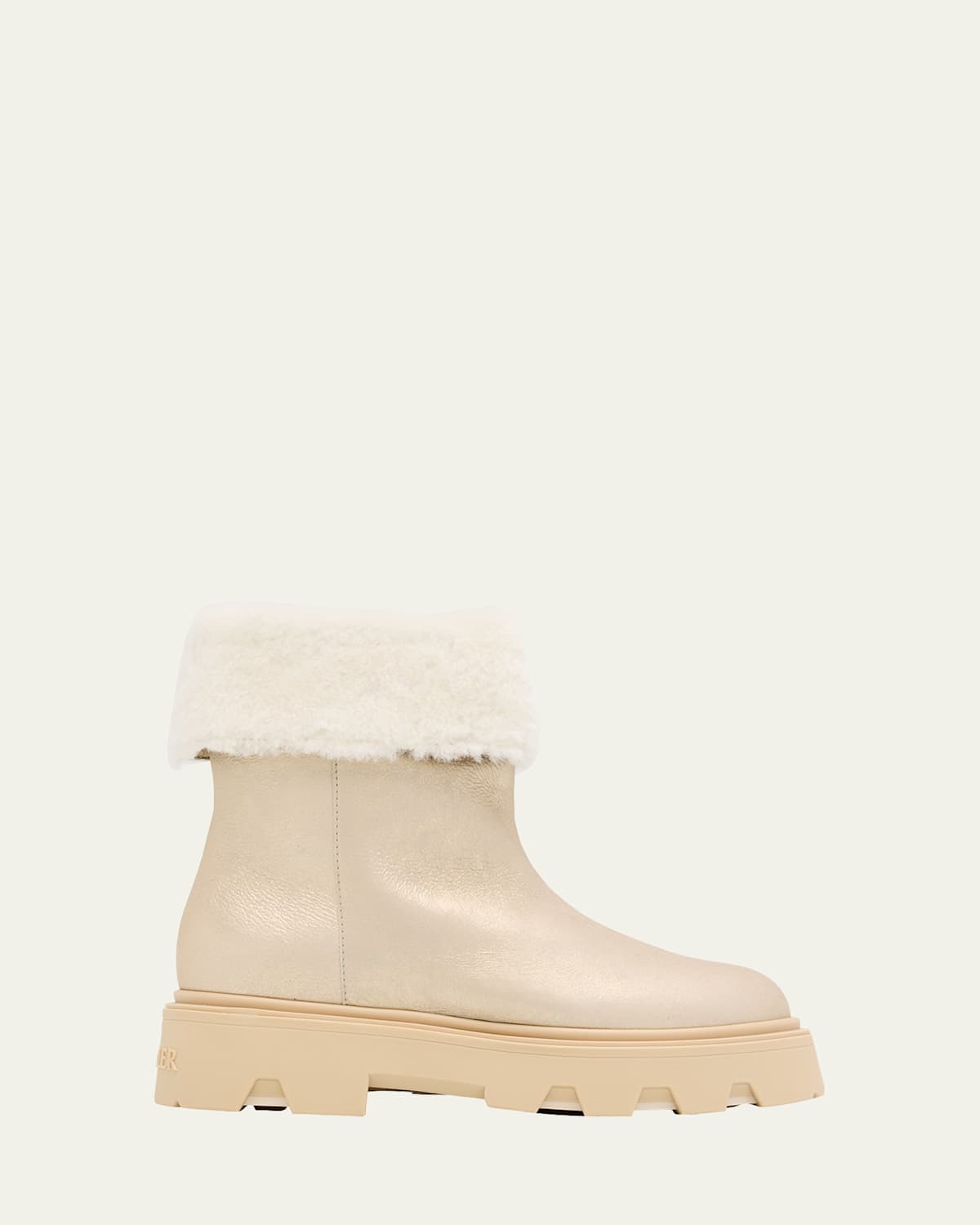 Moncler 40mm Aurea Mid Shearling Boots In Neutral
