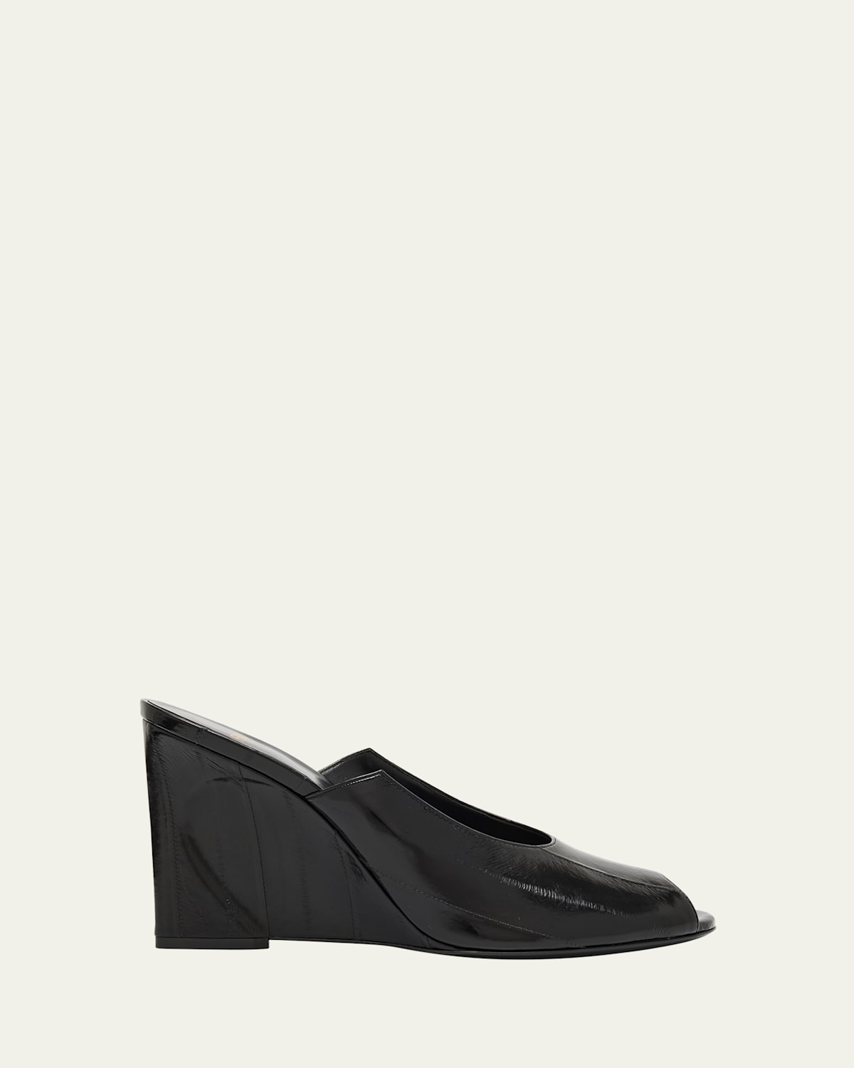 Fendi Black Hagfish Leather Sandals In Black