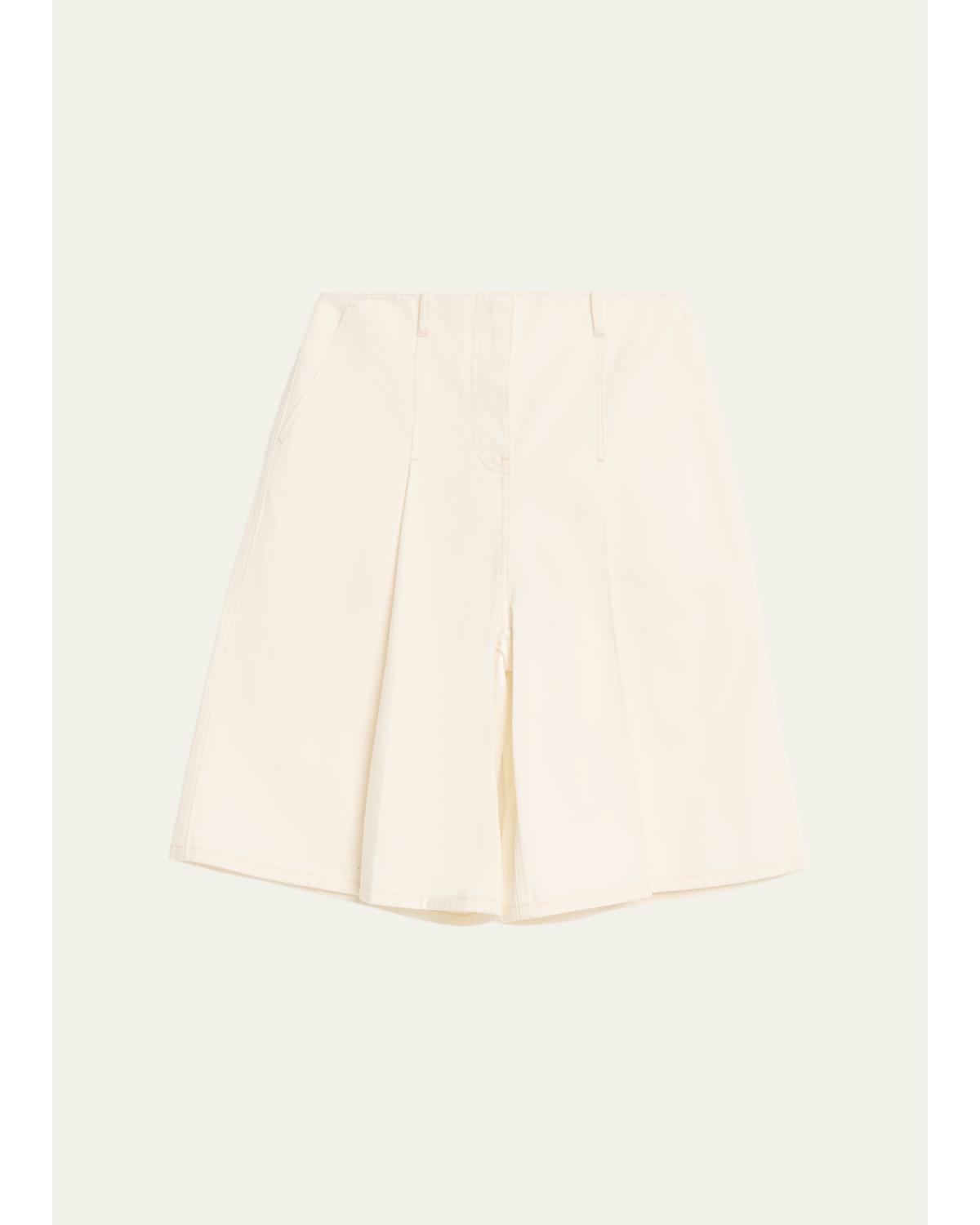 Pleated Knee-Length Denim Shorts