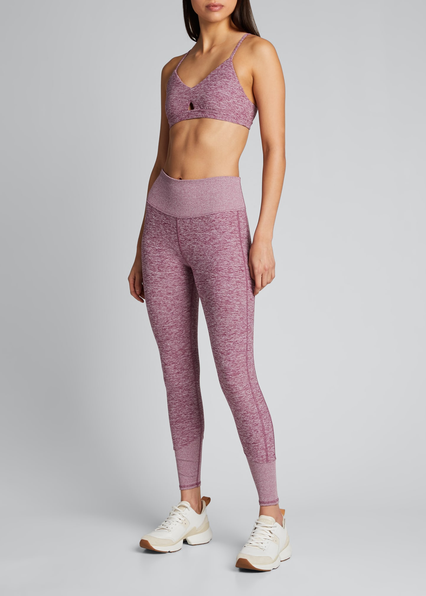 Escape Weekend High-Waist Waffle Yoga Alo ショーツ ラウンジ ワッフル Yoga】アローヨガ　7インチ 【Alo alo Short Brown Cinnamon In パンツ
