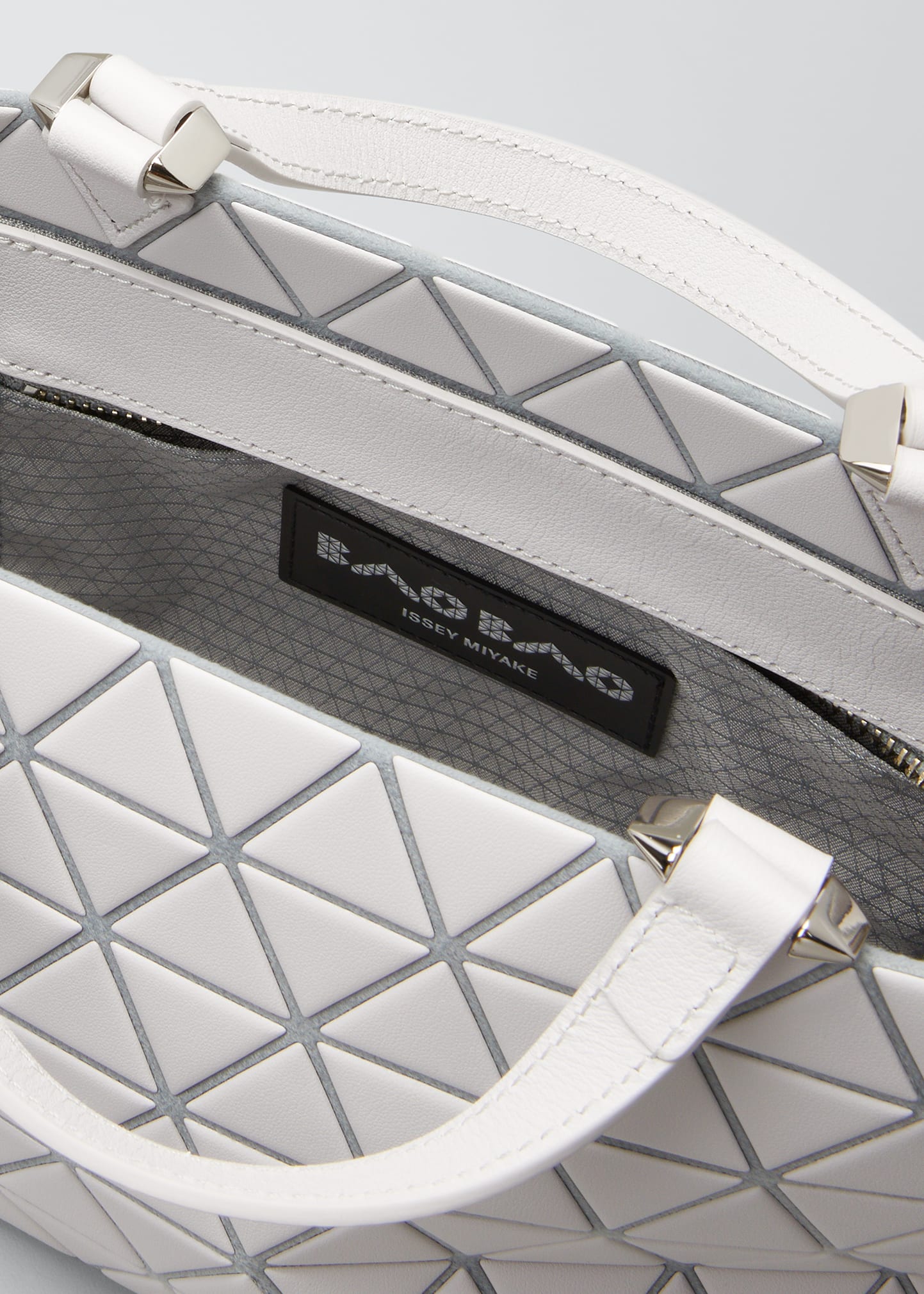 BAOBAO ISSEY MIYAKE Crystal Matte トートバッグ Bao Bao Issey Miyake Medium Crystal Matte Tote | Bloomingdale's