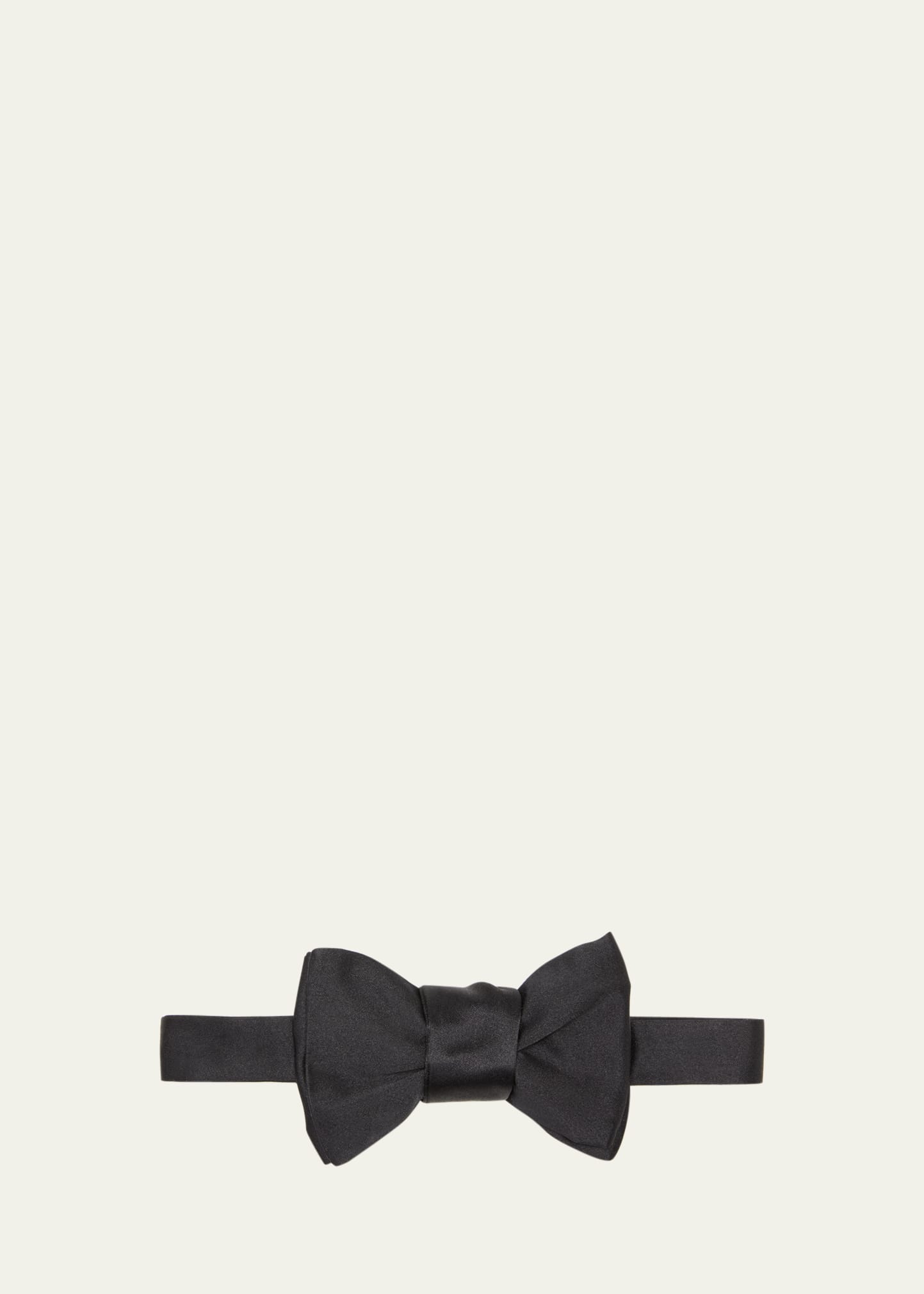 Black Silk Bow Tie (a0ee8769edc574357f449361bca01e09)