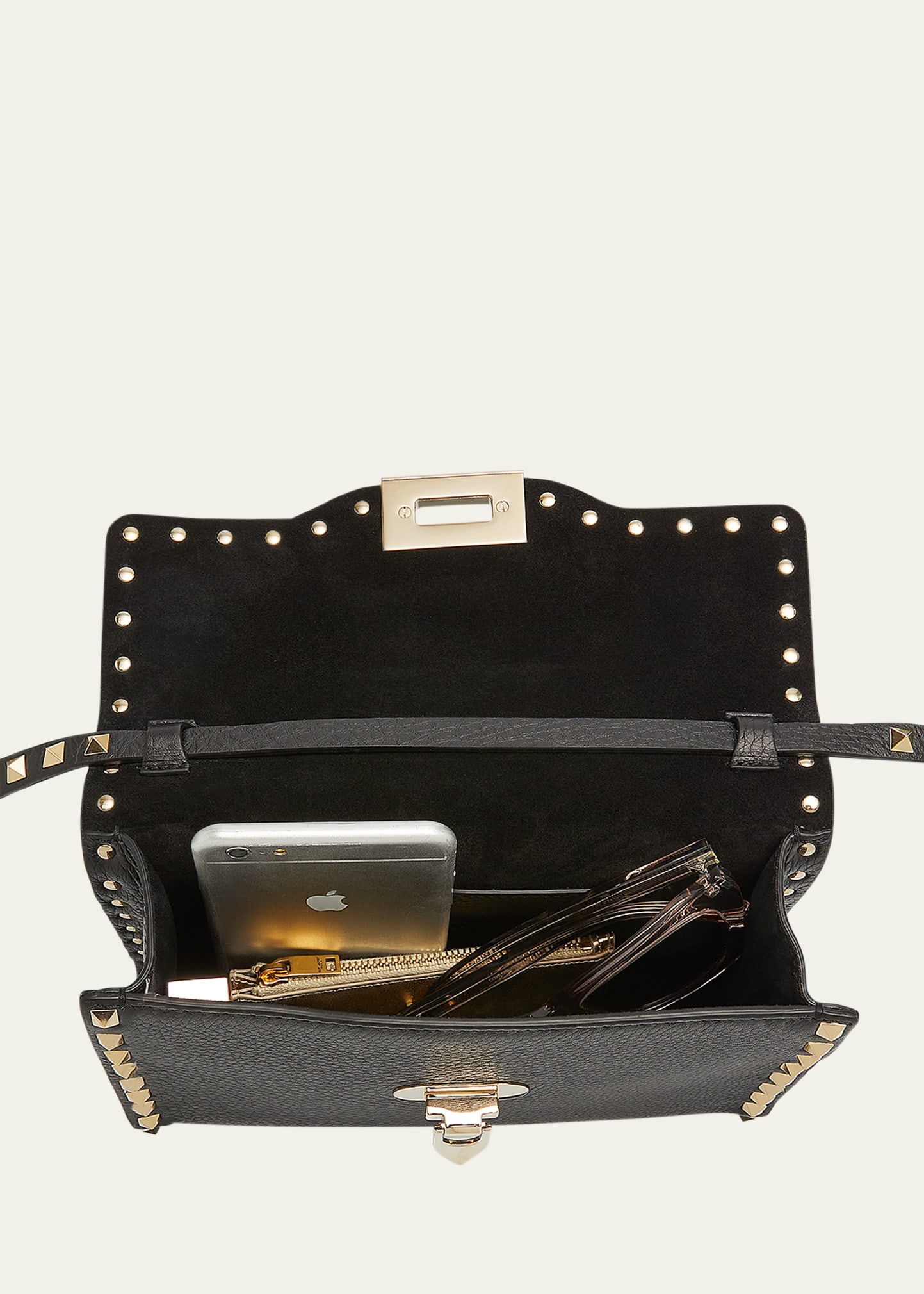 【Valentino】MEDIUM SHOULDER BAG◆5W0B0Q63ZFJ Valentino Garavani Rockstud Medium Shoulder Bag - Bergdorf
