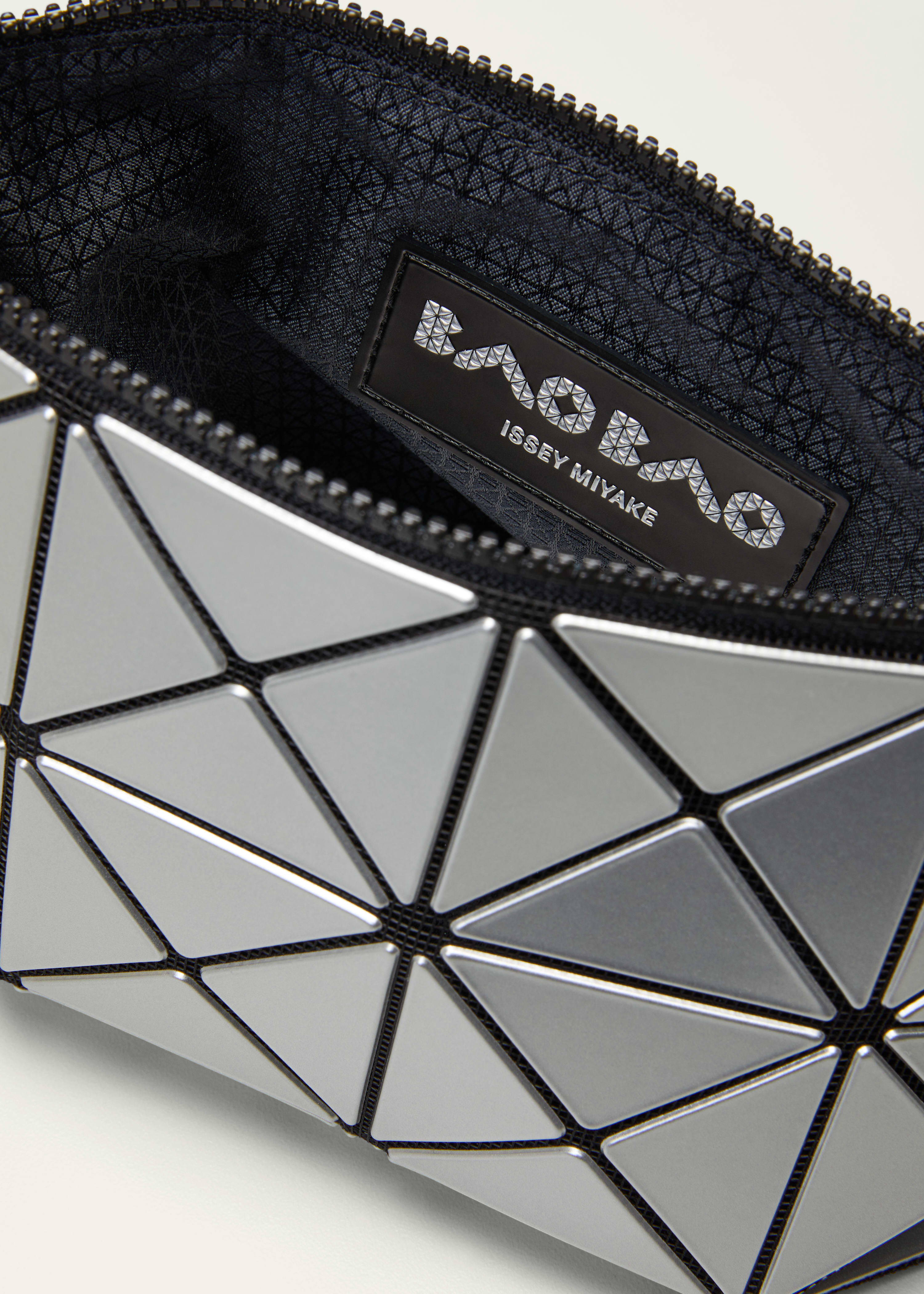 ISSEY MIYAKE BAO BAO メタリックグリーン クラッチバッグ 楽天市場】BAO BAO ISSEY MIYAKE バオバオ イッセイミヤケ