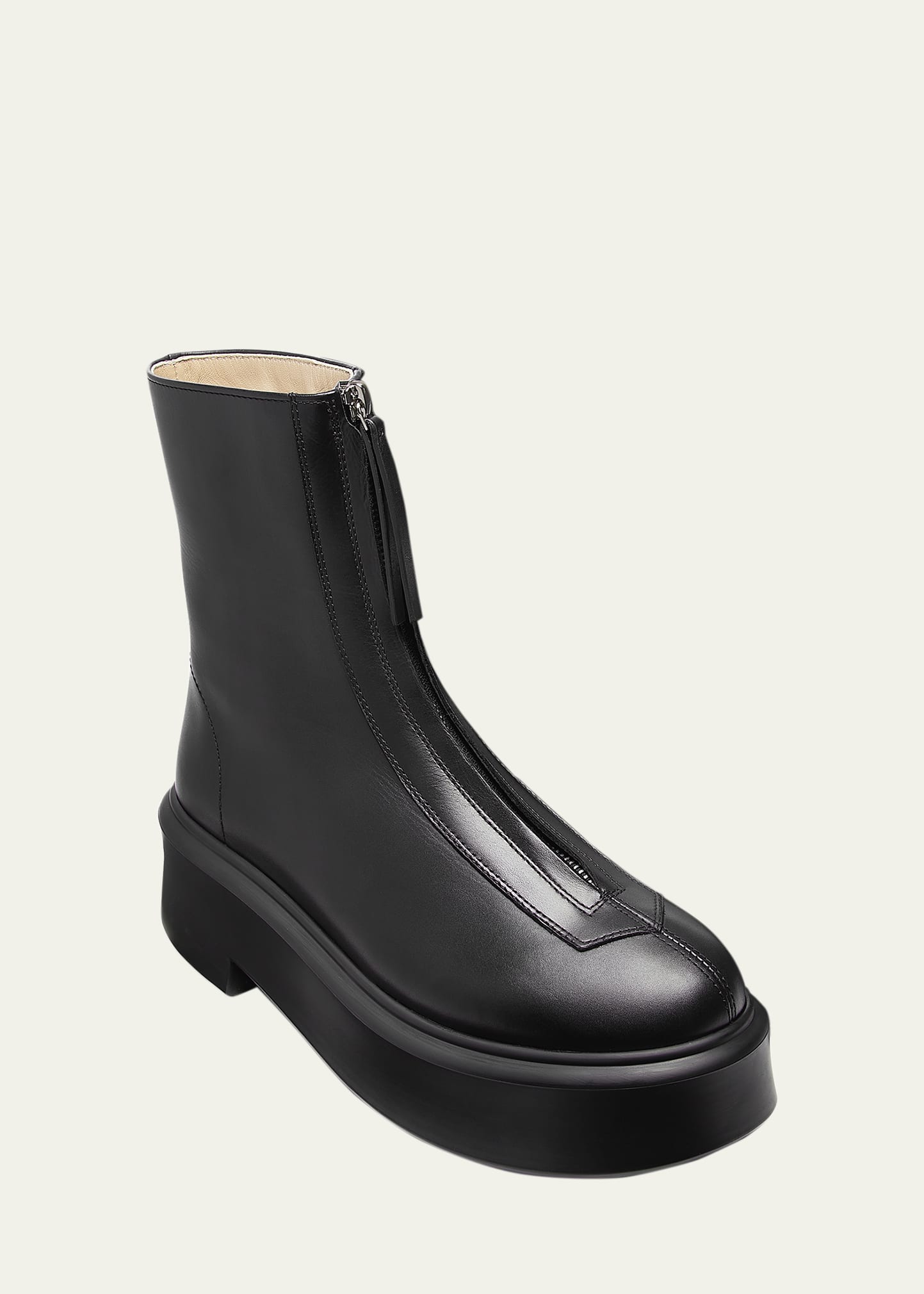 ショートブーツ・ブーティ [The Row] Zipped Boot I in Leather THE ROW Zipped Boot I | Neiman Marcus