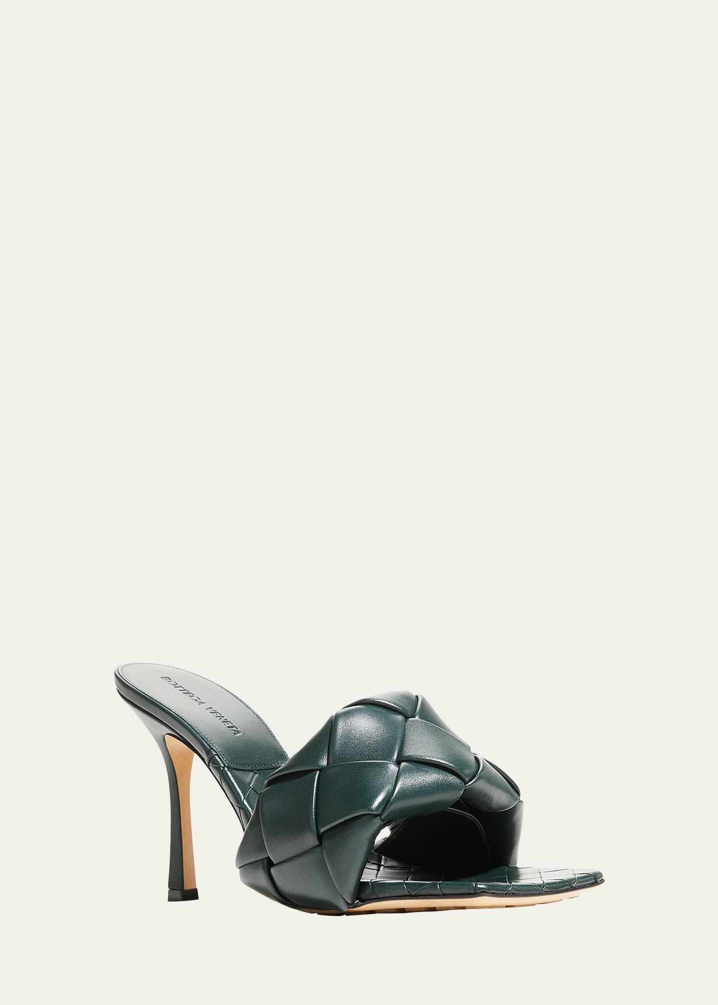 VIP【送料関税込】BottegaVeneta Bv Lido Sandals Lido leather sandals in black - Bottega Veneta | Mytheresa