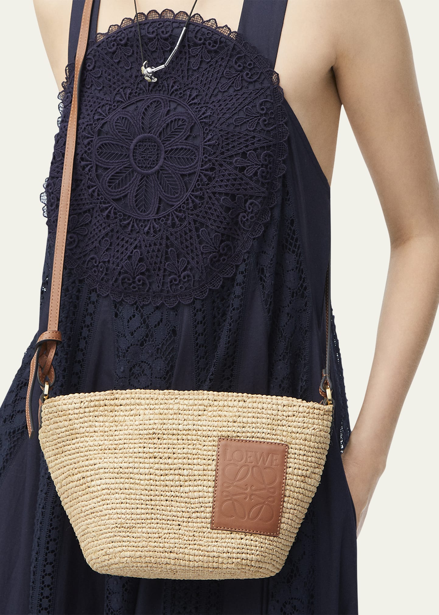 Loewe x Paula's Ibiza Pochette Medium Raffia Crossbody Bag