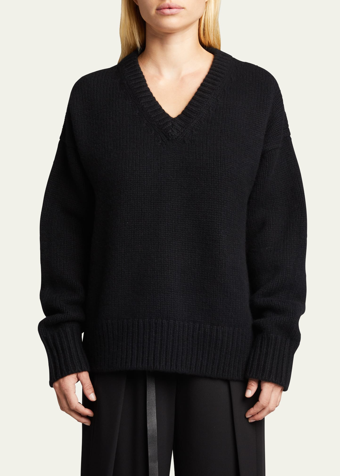 軽量な折り畳み自転車 The Row Davion oversized V-neck sweater