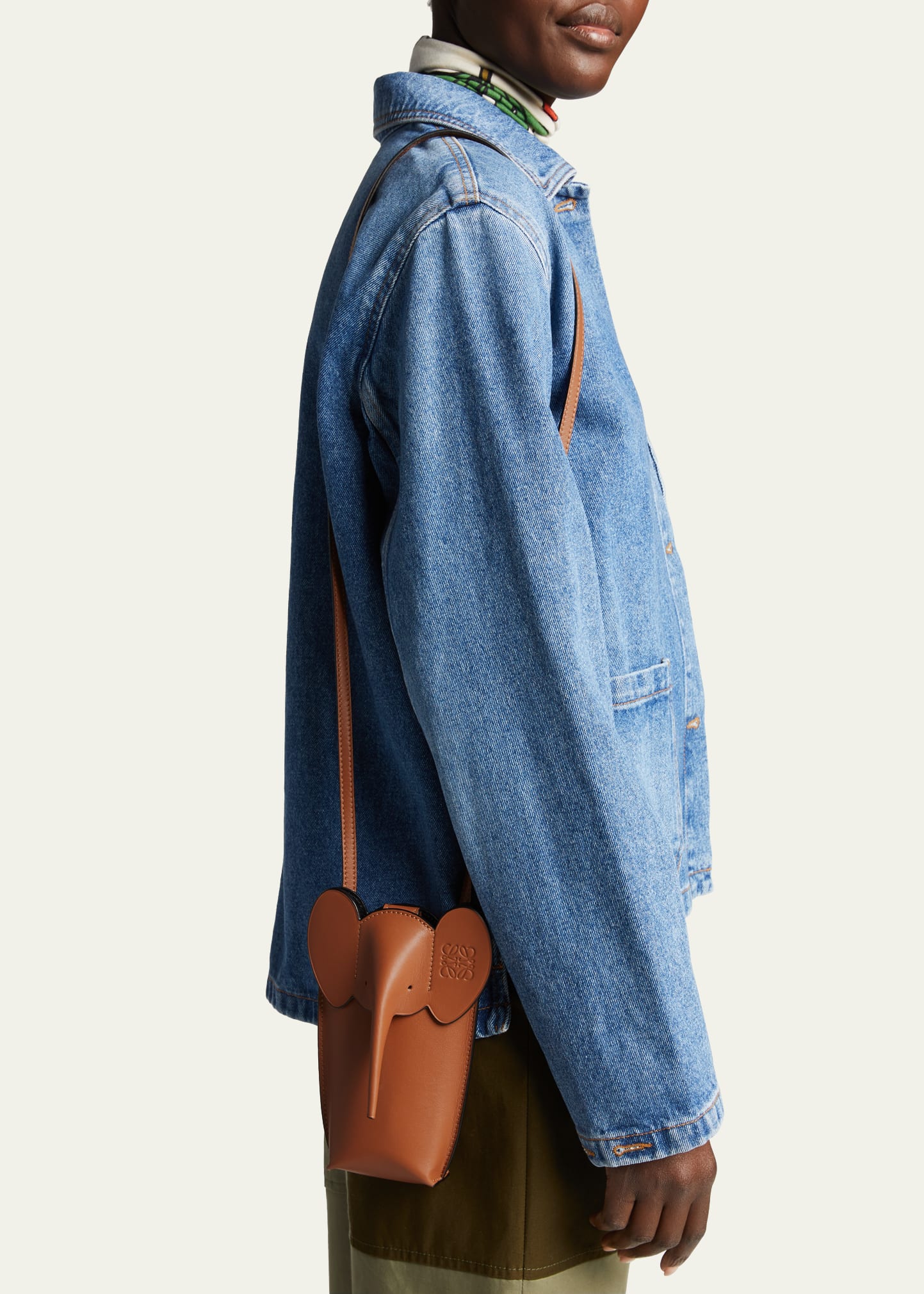 セール！数量限定 LOEWE ELEPHANT POCKET バッグ セール！数量限定 LOEWE ELEPHANT POCKET バッグ