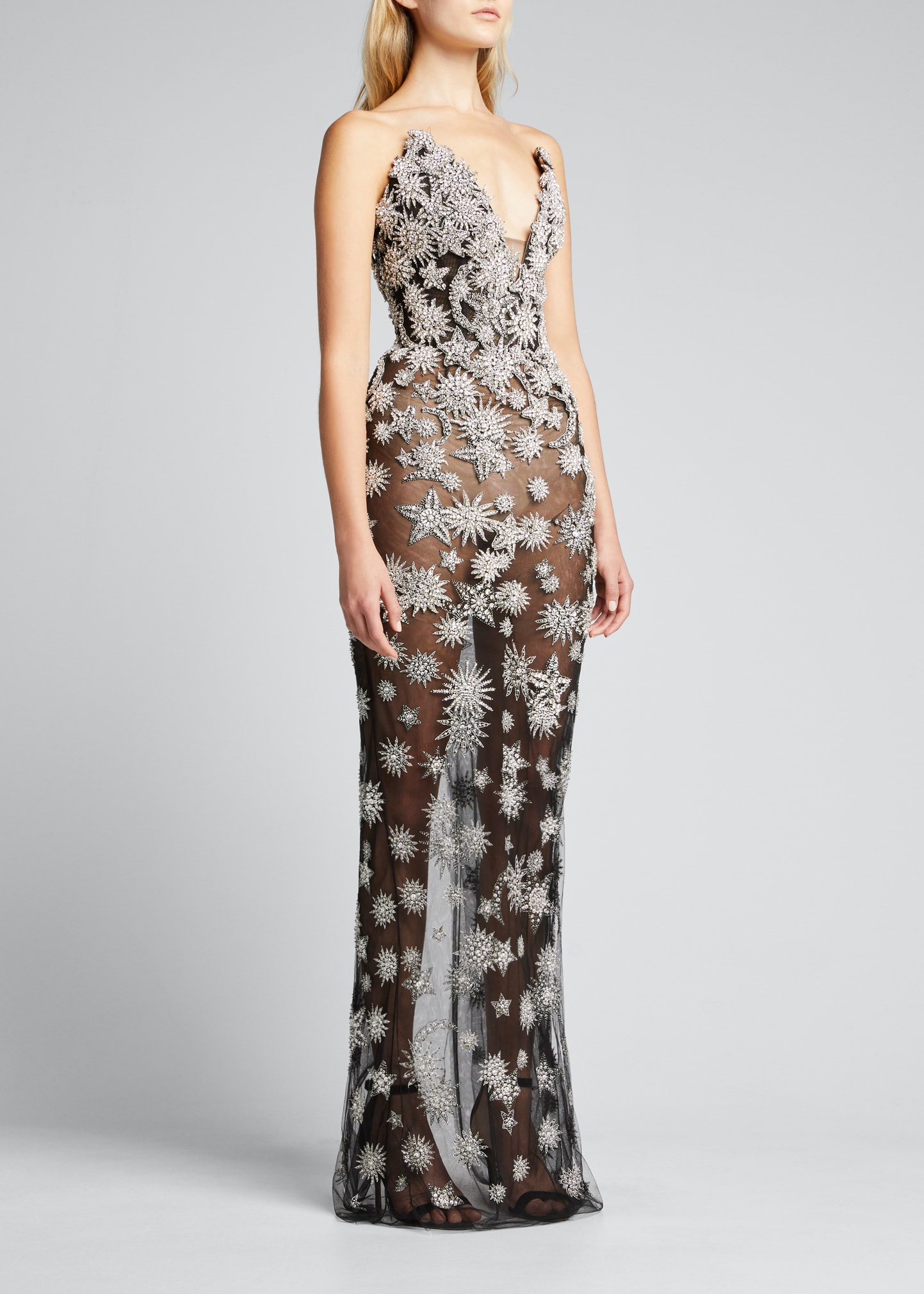 Oscar de la Renta Crystal-Embroidered Plunging Strapless Gown - Bergdorf  Goodman