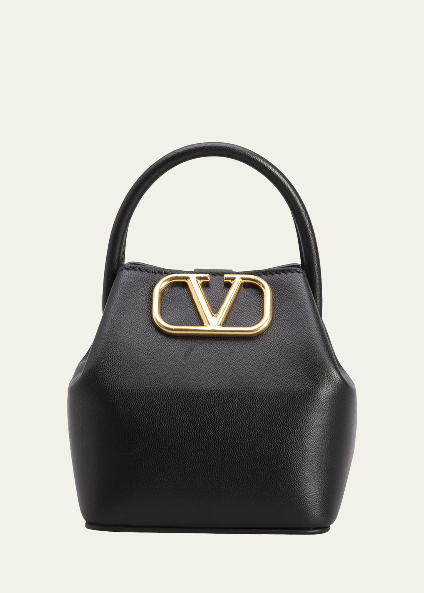 mini bucket bag in nappa with vlogo signature chain