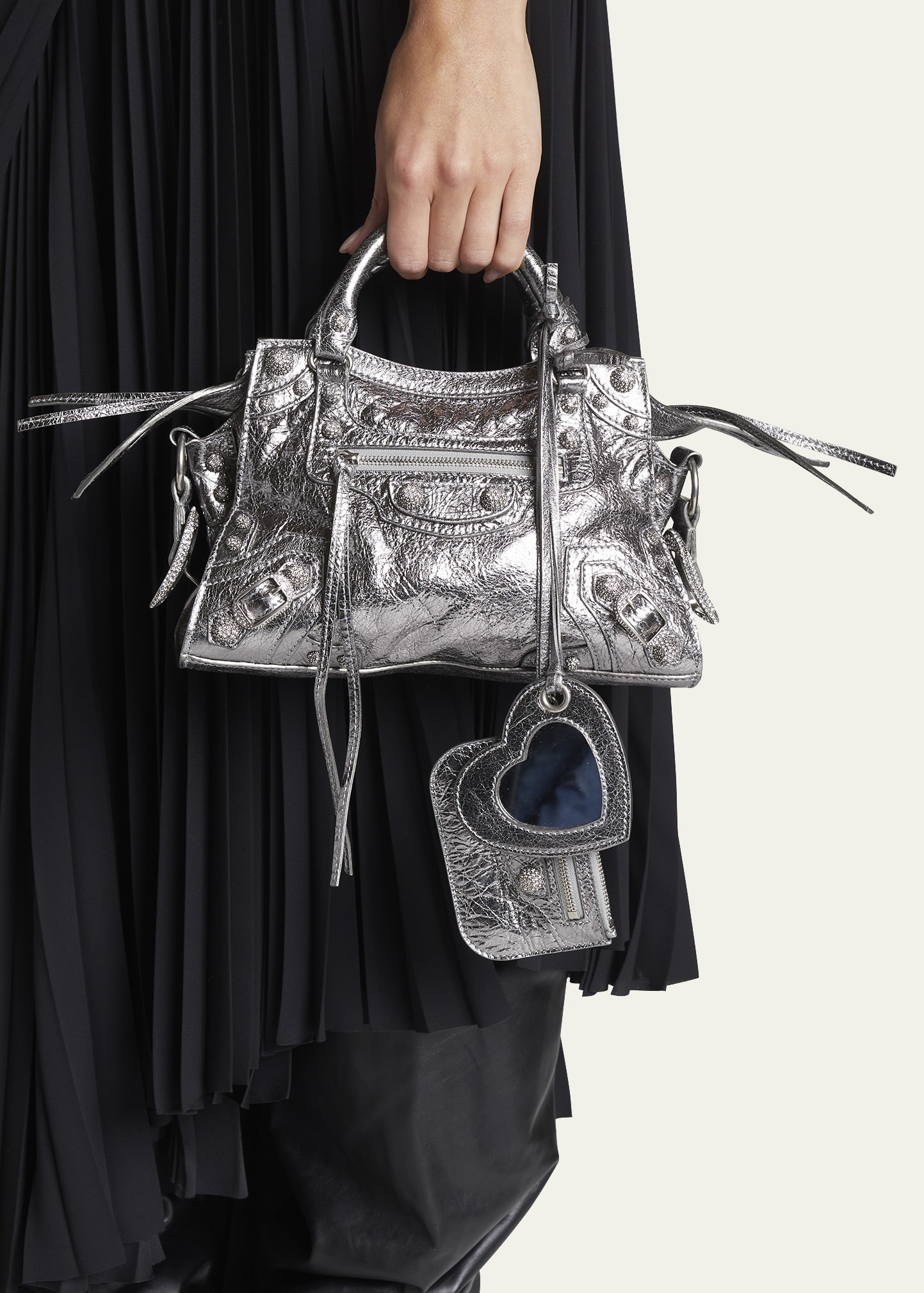 【正規品】BALENCIAGA ネオカゴール xs シルバー ラインストーン付き Balenciaga Neo Cagole XS Metallic Strass Top-Handle Bag - Bergdorf