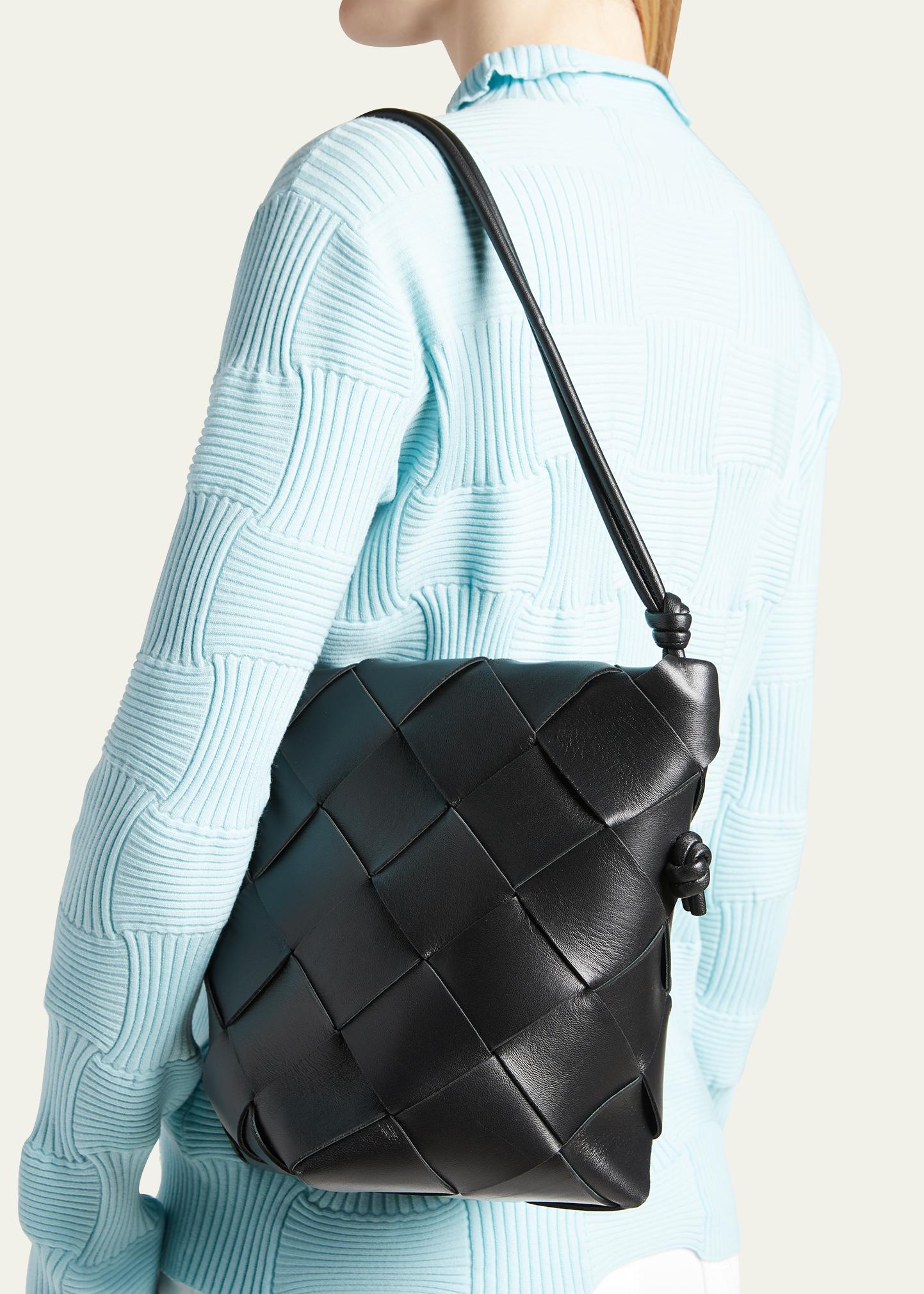 Bottega Veneta Clasp Intrecciato Napa Bucket Bag - Bergdorf 