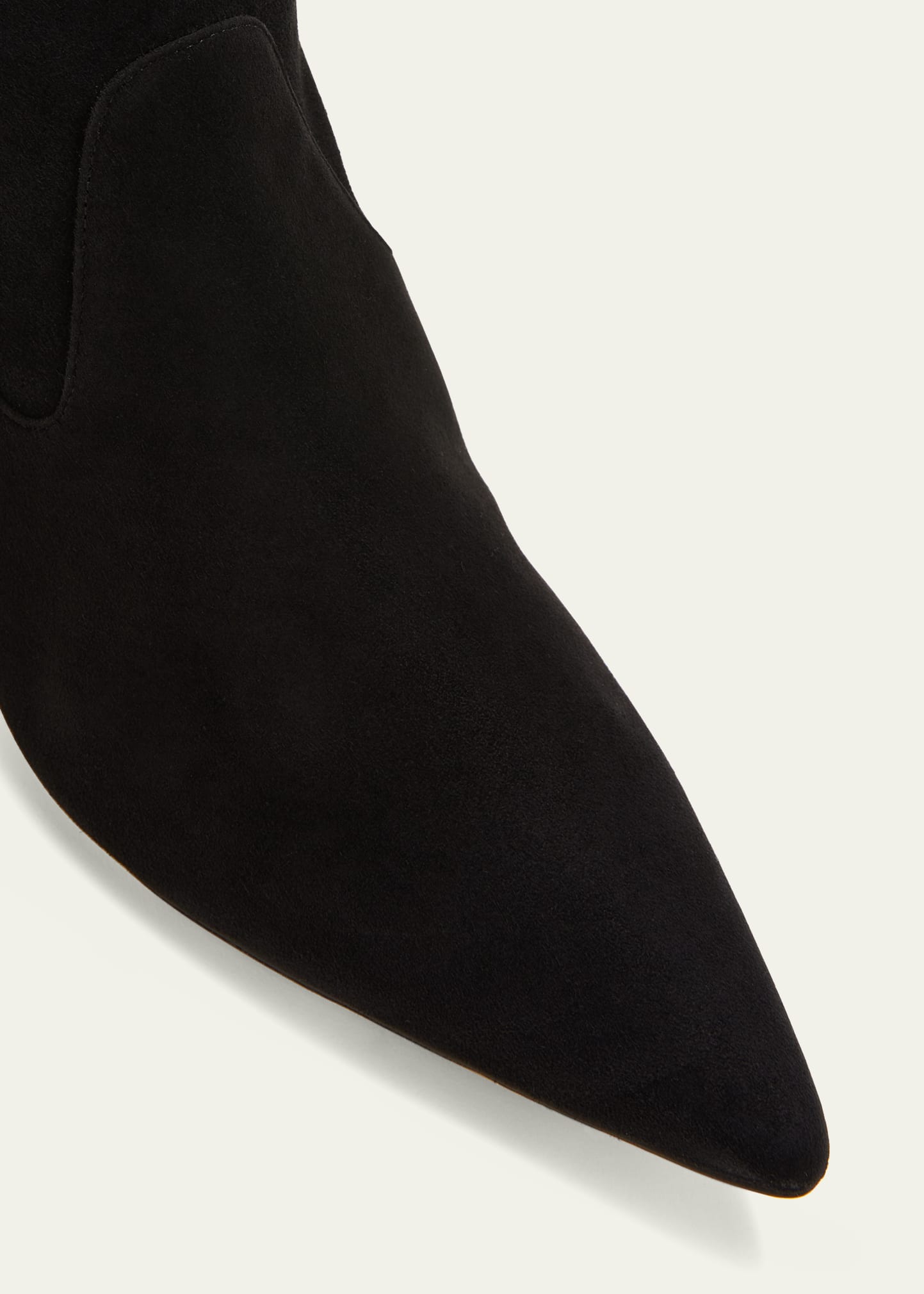 秋冬に ≪Manolo Blahnik≫ ブラック ベルベット ニーハイブーツ bg_4372950_100106_z