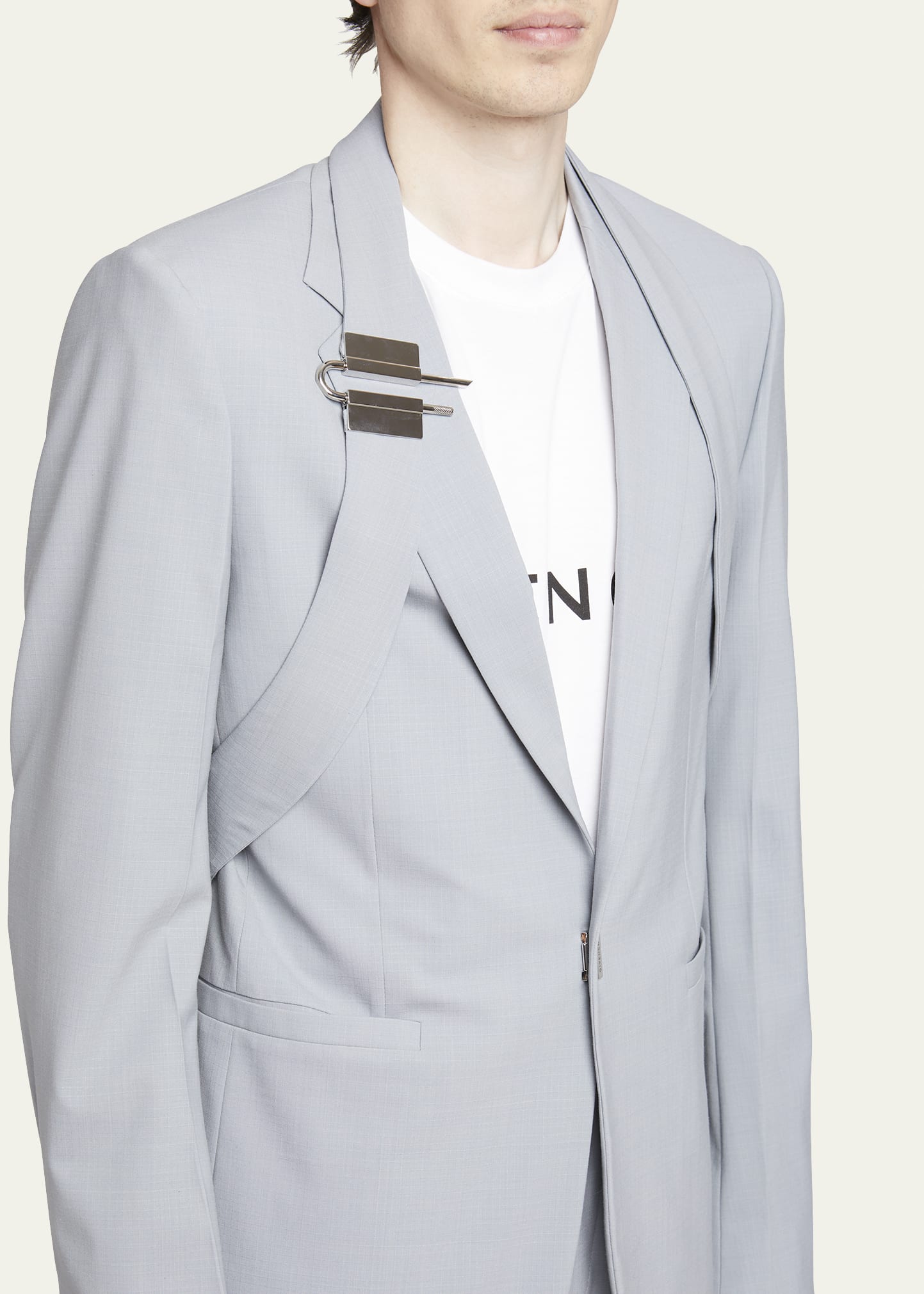 【新品・正規品】GIVENCHY LOCK HARNESS クルーネックニットM Givenchy Men's U-Lock Harness Slim Suit Jacket