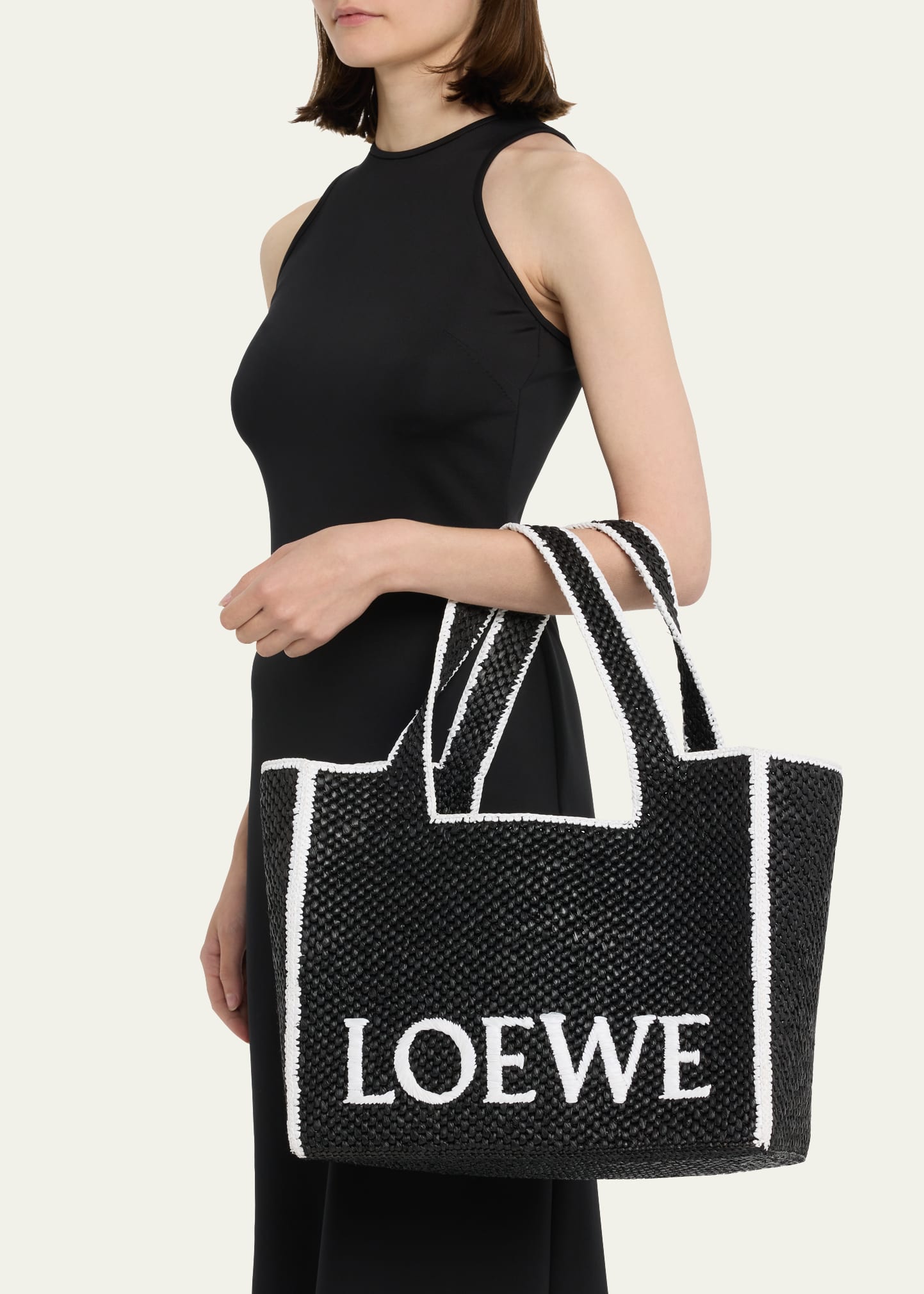 トートバッグ Loewe Paula'S Ibiza Borsa Loewe Font Media In Rafia LOEWE x Paula's Ibiza Raffia Font Tote Bag | Harrods US