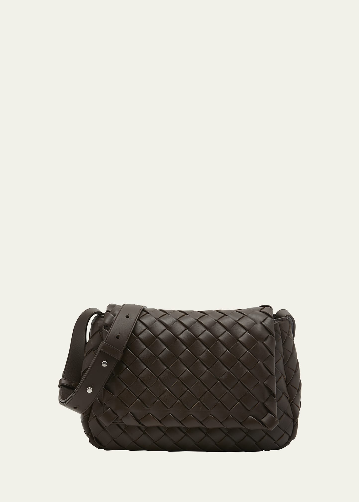 【BOTTEGA VENETA】INTRECCIATO CROSSBODY BAG Bottega Veneta Men's Intrecciato Medium Crossbody Bag