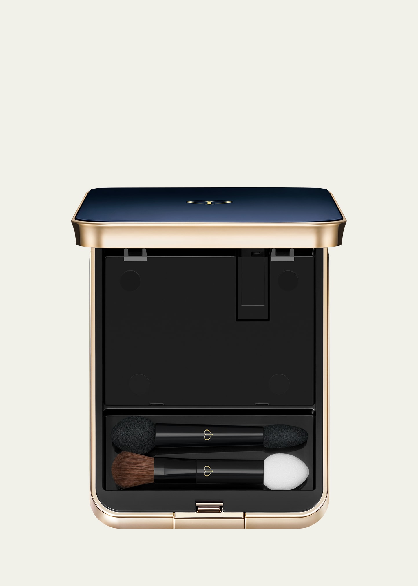 Cle de Peau Beaute Eye Color Quad - Case and Applicators
