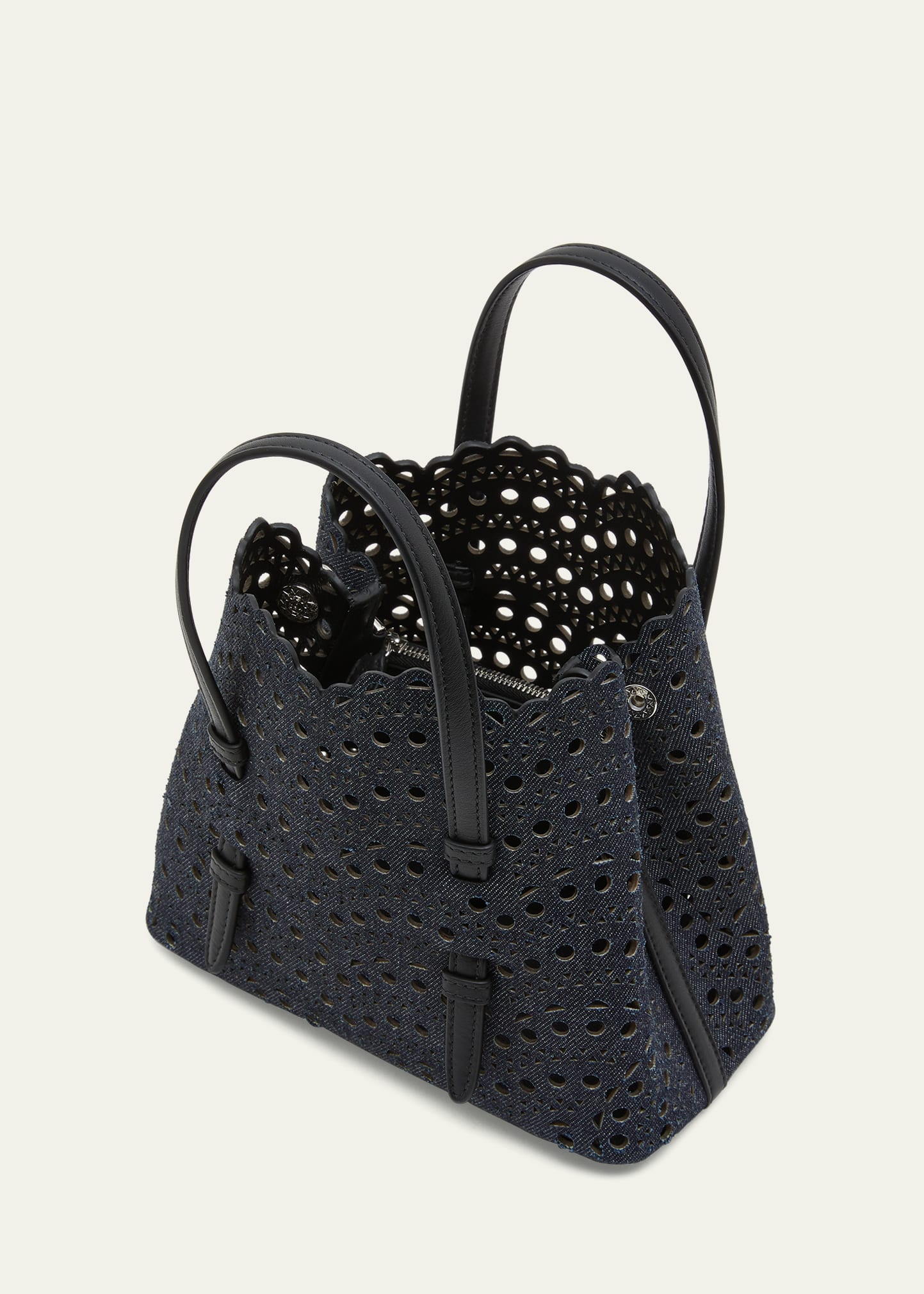 早い者勝ち‼️ALAIA❤️MINA20❤️バッグ ALAIA Mina 20 Perforated Denim Top-Handle Bag - Bergdorf Goodman