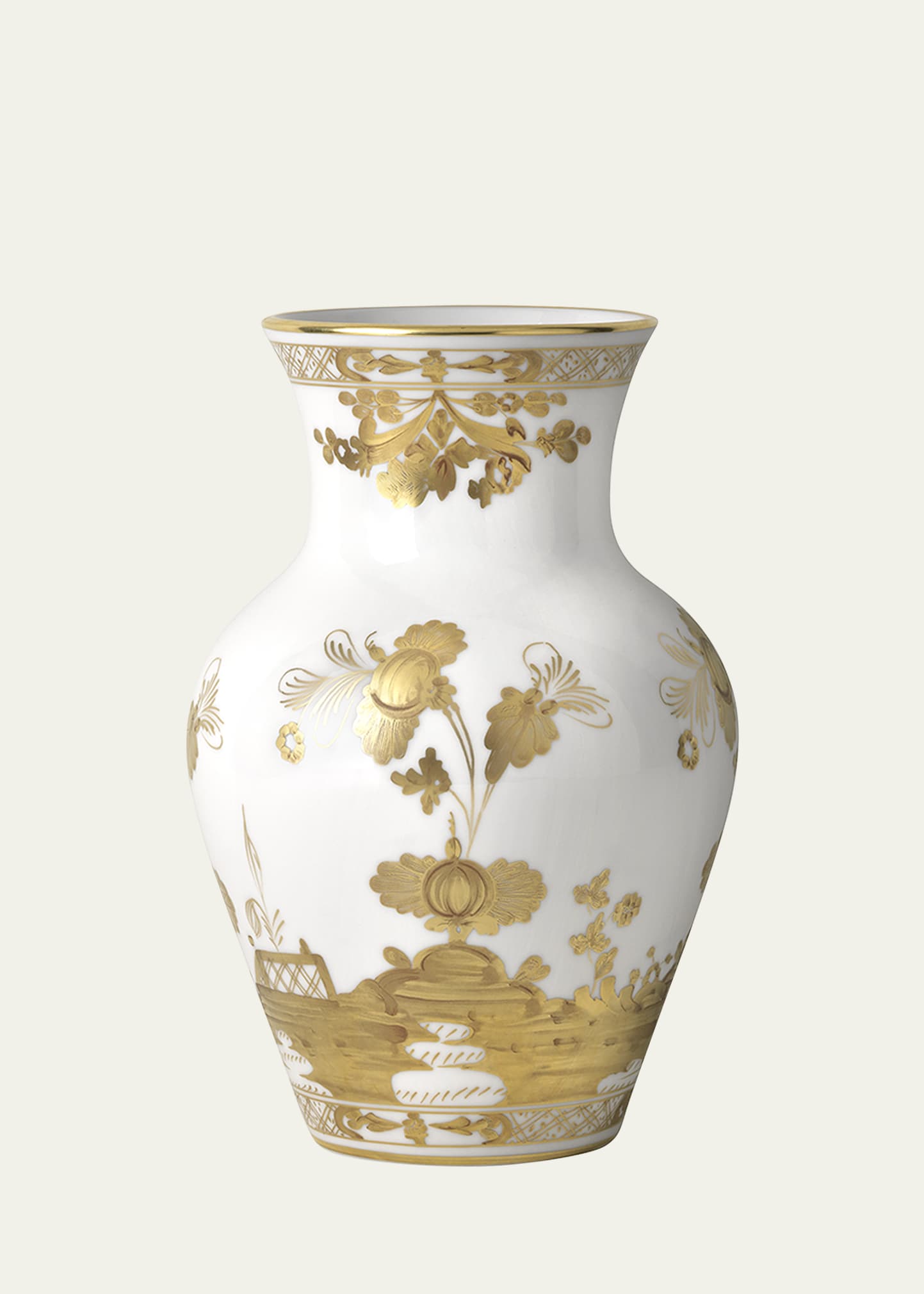 Oriente Italiano Ming Vase