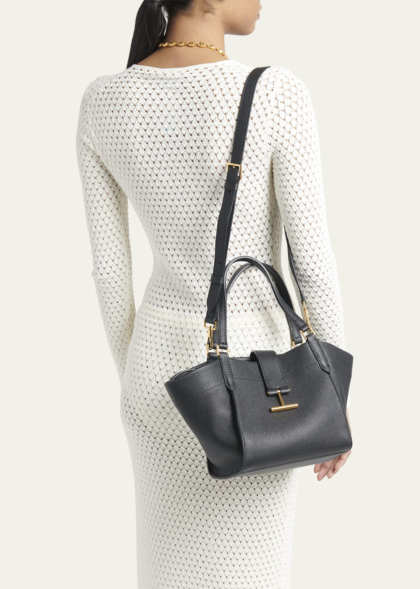 TOM FORD♡ Tara ショルダーバッグ ホワイトレザー チョーク TOM FORD Tara Small Tote in Grained Leather | Neiman Marcus