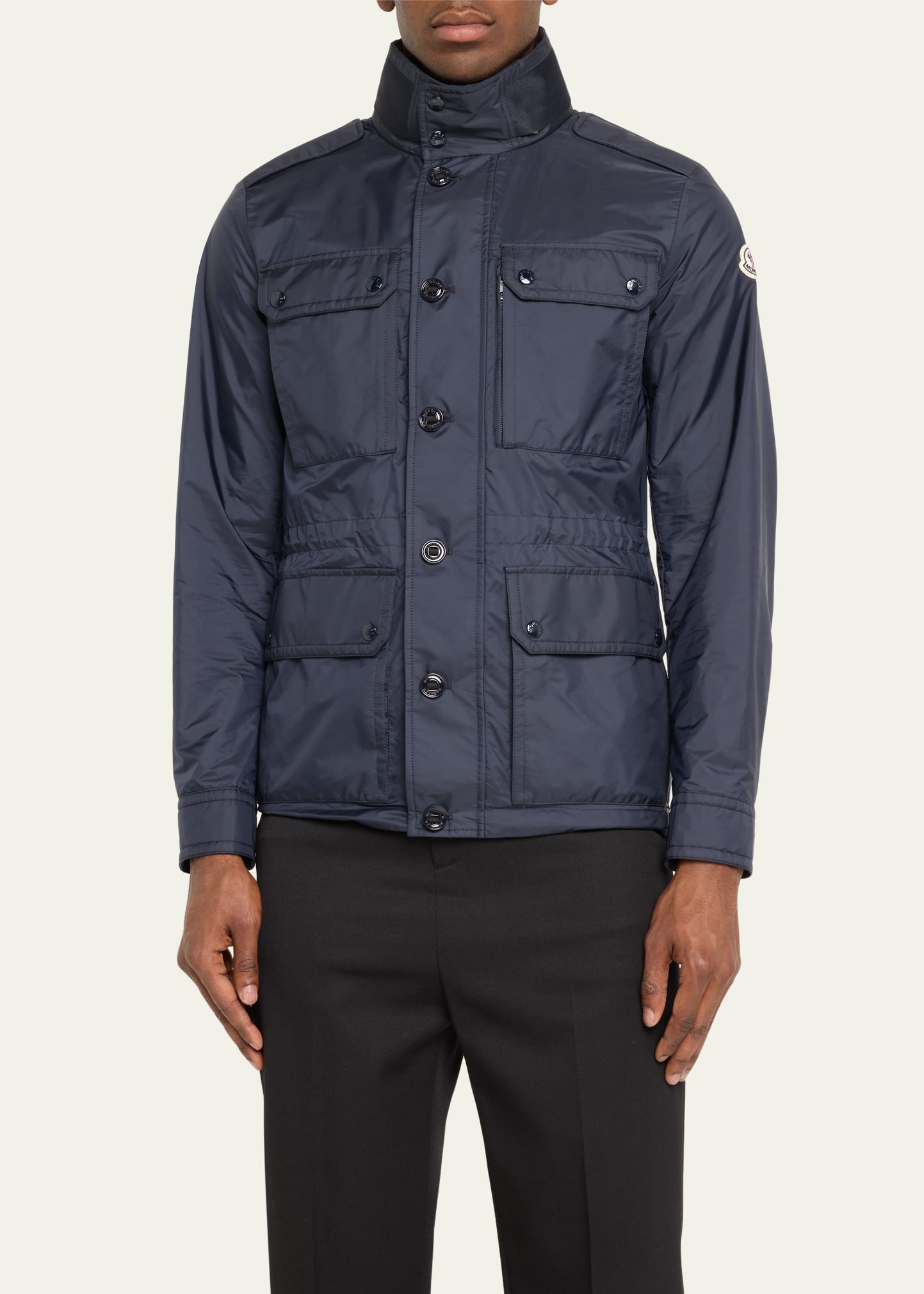 moncler【モンクレール】 LEZ ５ 襟ビッグロゴ クリーニング済 moncler【モンクレール】 LEZ 5 襟ビッグロゴ クリーニング済 - メルカリ