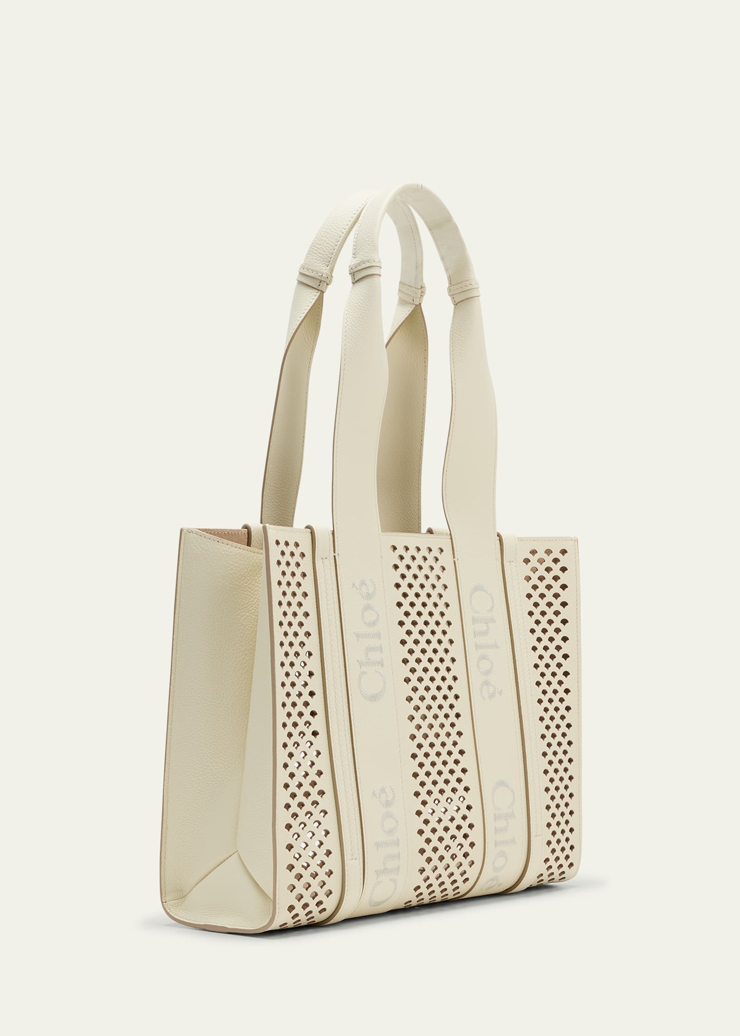 【送関込】Chloe☆クロエ Medium woody tote bag Chloe Woody Medium Tote Bag in Linen - Bergdorf Goodman