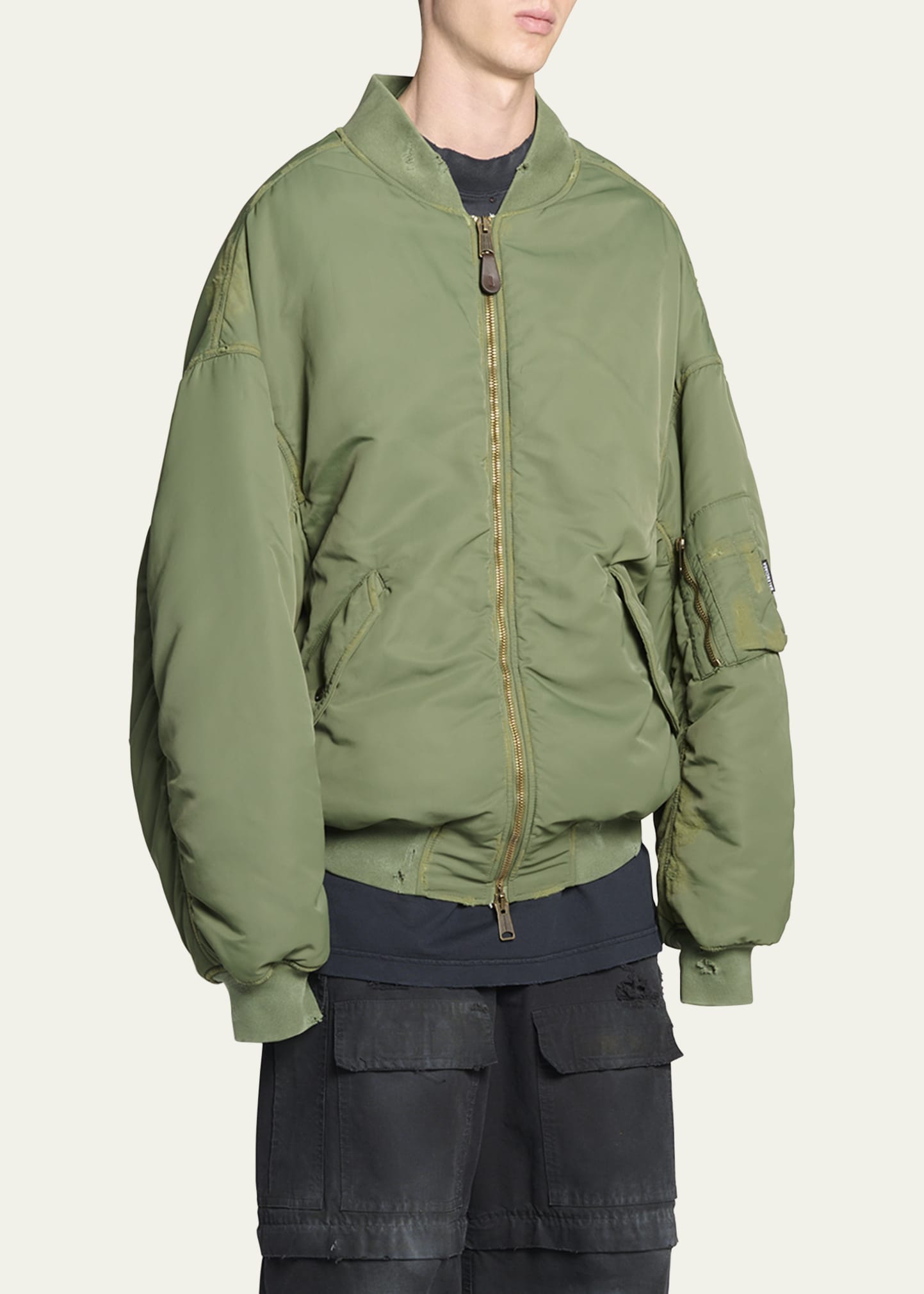 Balenciaga ドレープ BOMBER Balenciaga Men's Off-Shoulder Distressed Bomber Jacket